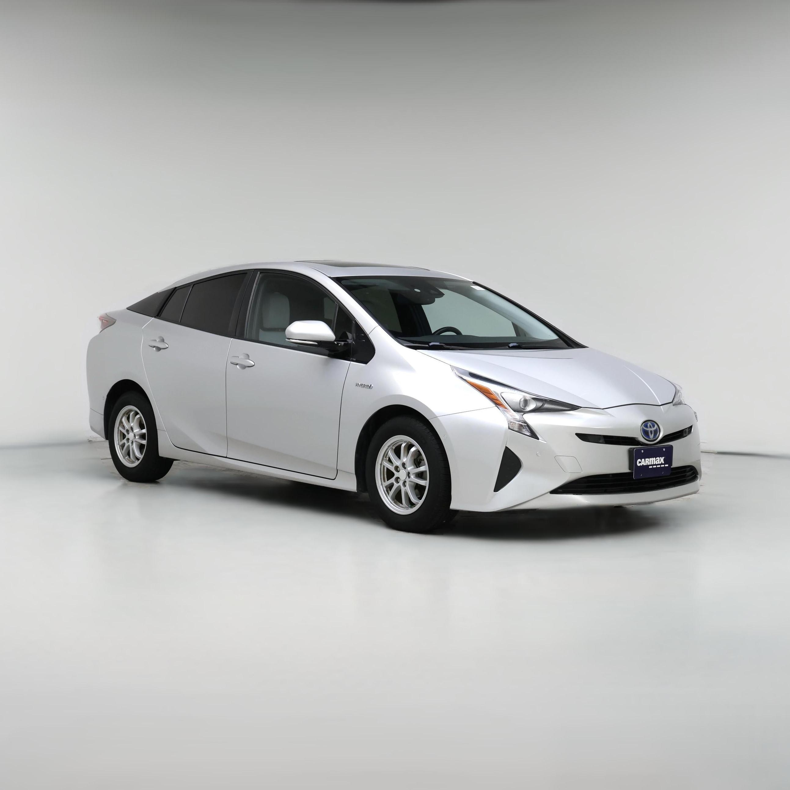 Thumbnail: 2016 Toyota Prius - 1