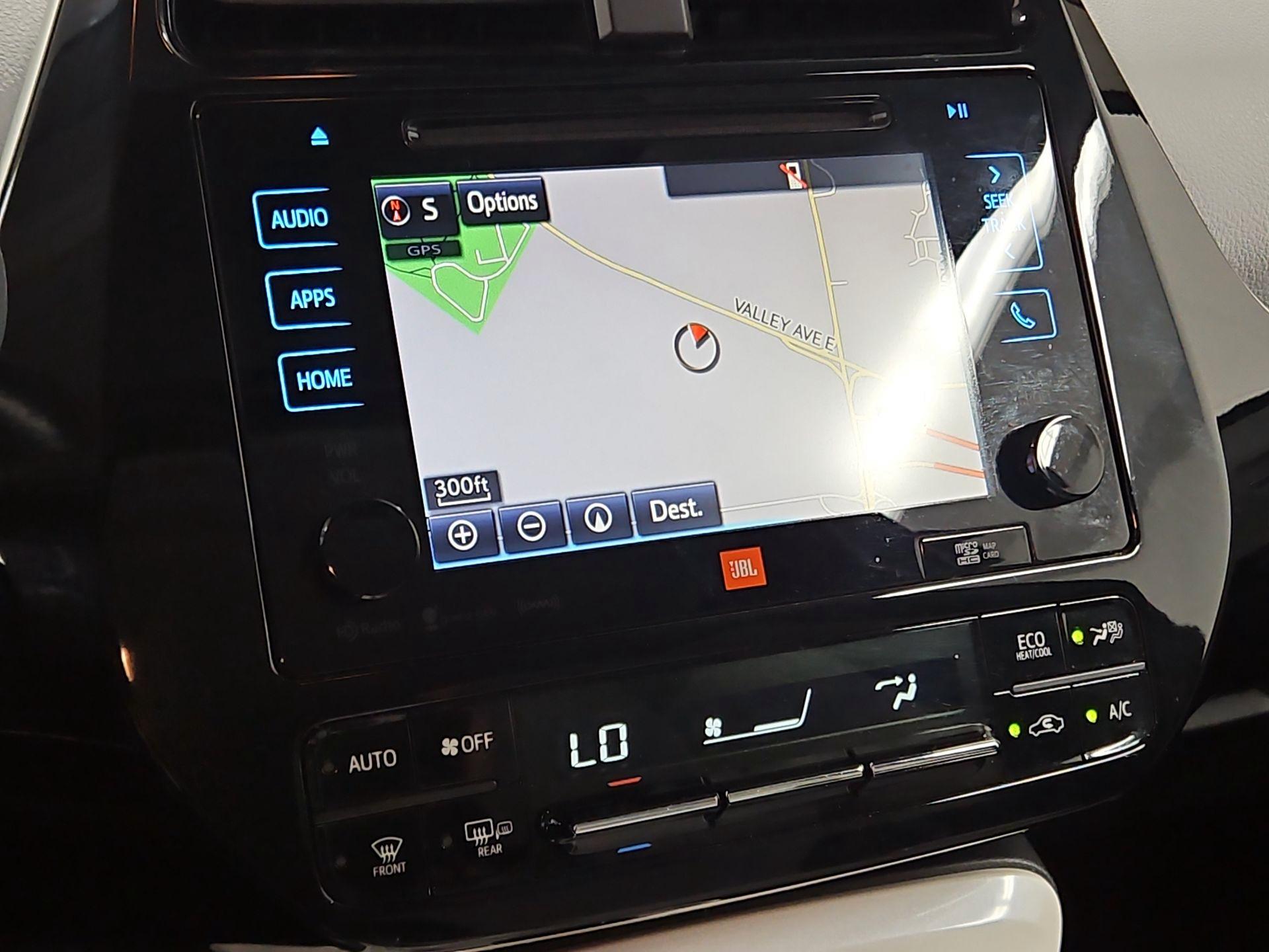 Thumbnail: 2016 Toyota Prius - 14