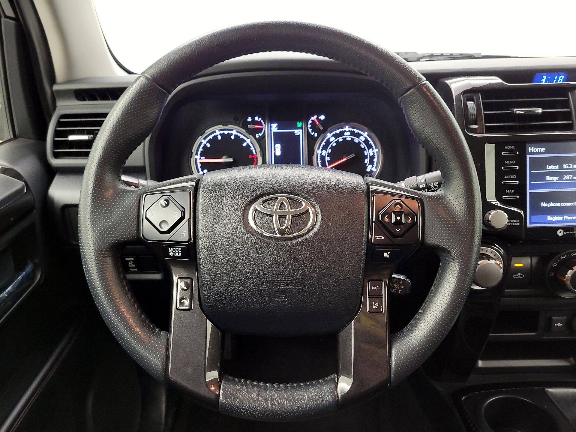 Thumbnail: 2021 Toyota 4Runner - 10