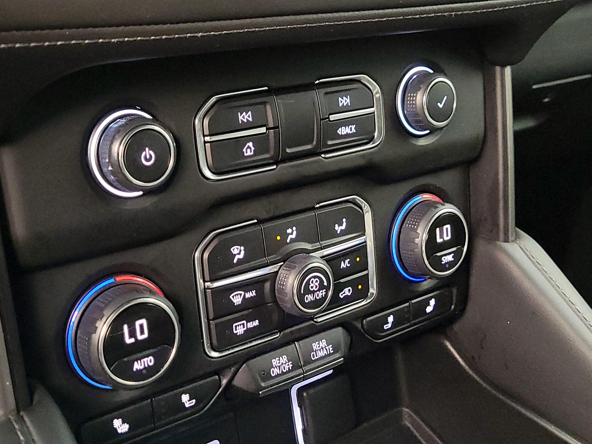Thumbnail: 2023 Chevrolet Tahoe - 16