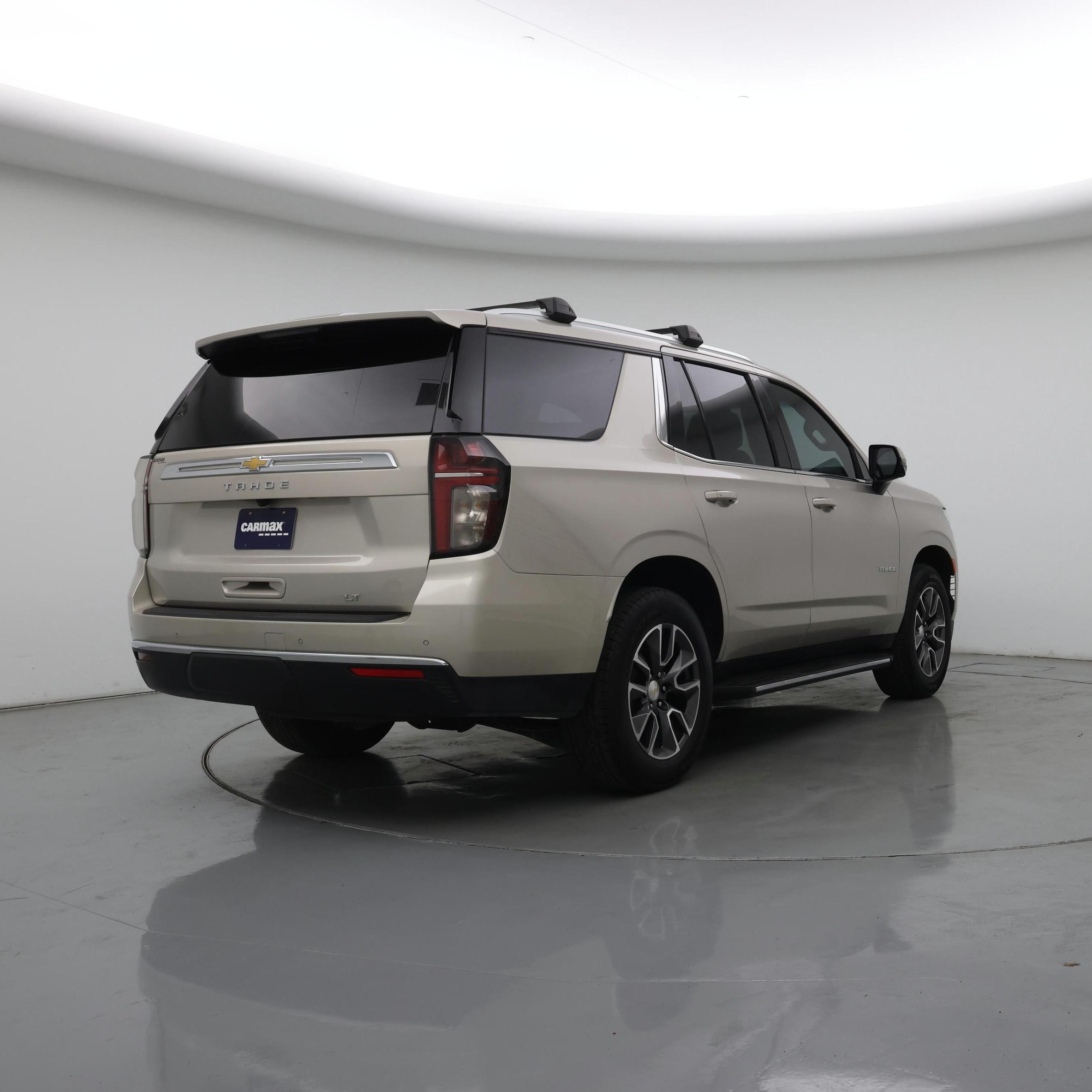 Thumbnail: 2023 Chevrolet Tahoe - 8