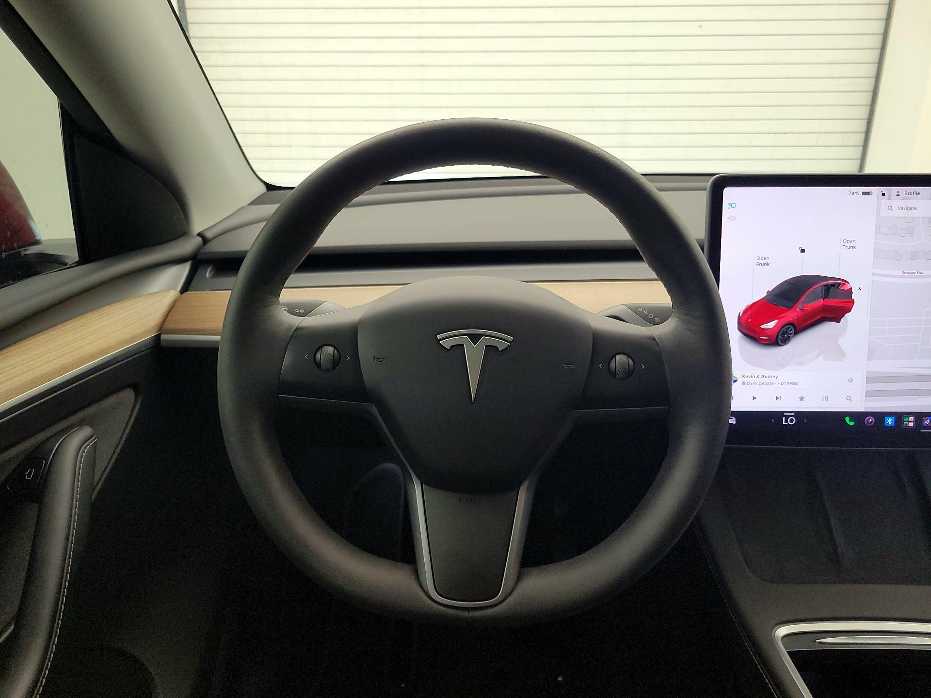 Thumbnail: 2023 Tesla Model Y - 10