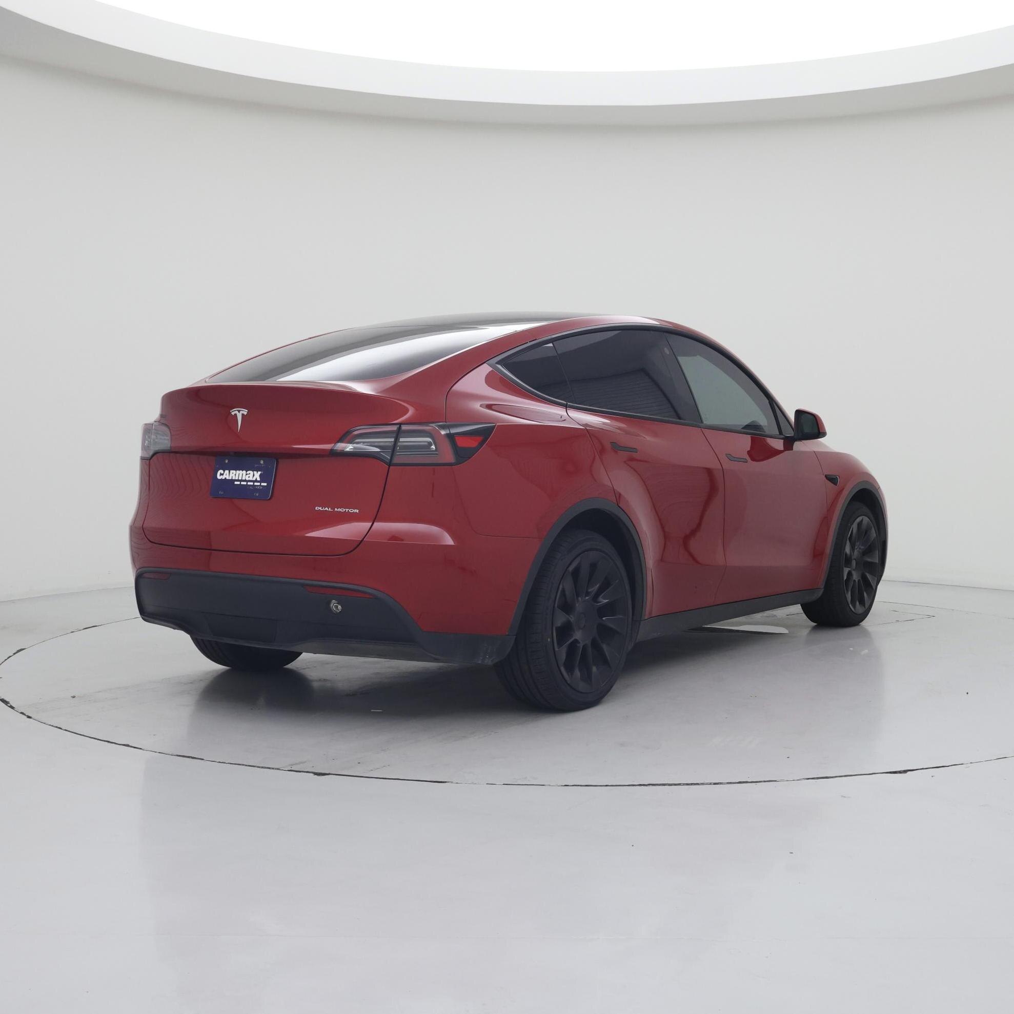 Thumbnail: 2023 Tesla Model Y - 8