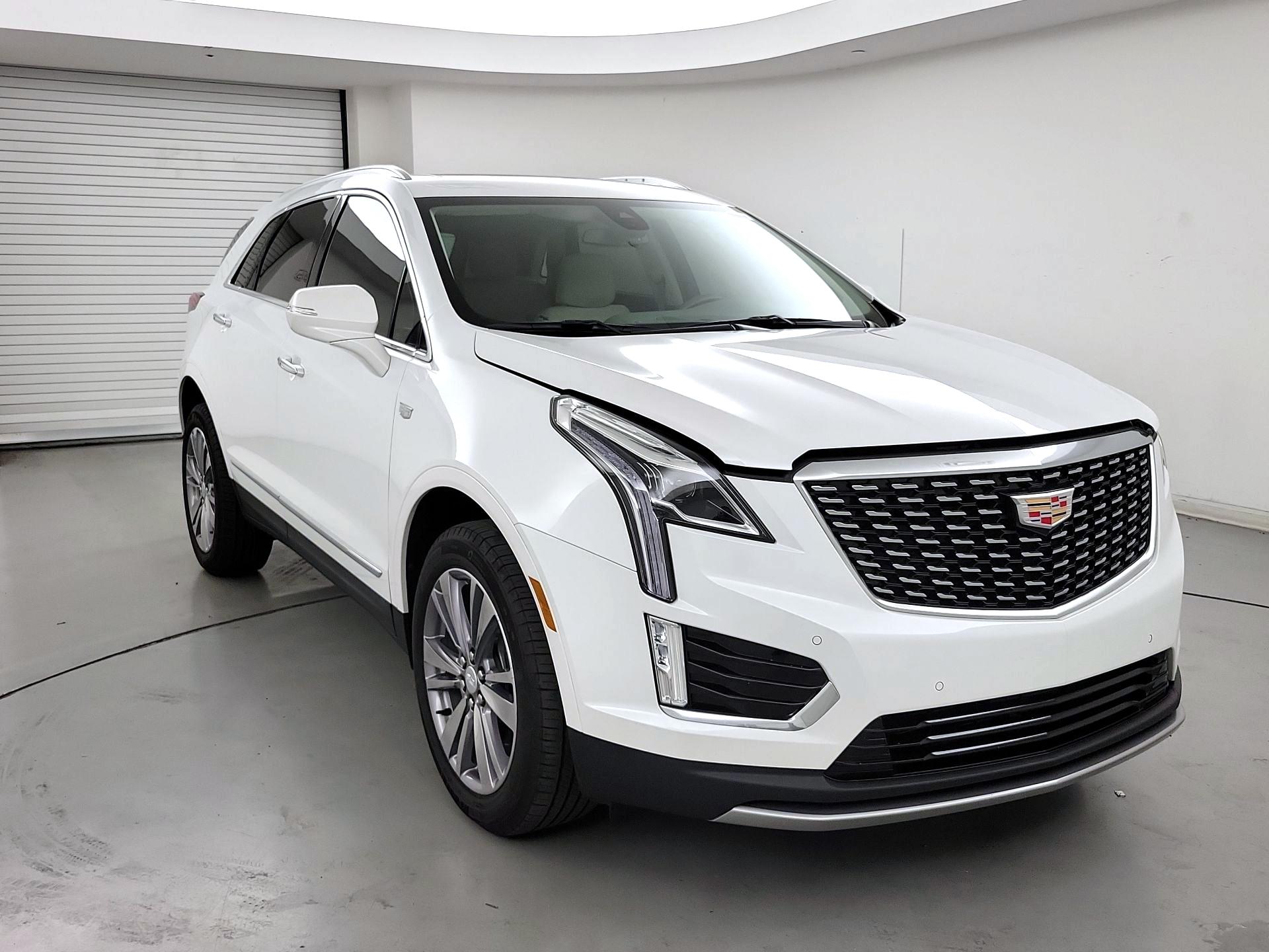 Thumbnail: 2024 Cadillac XT5 - 1