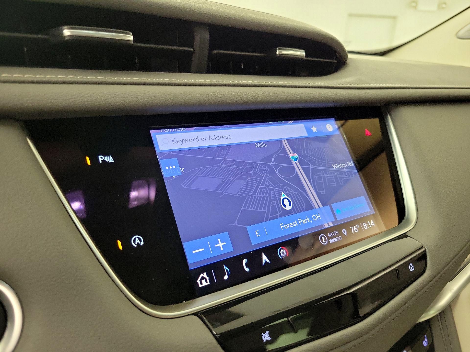 Thumbnail: 2024 Cadillac XT5 - 12