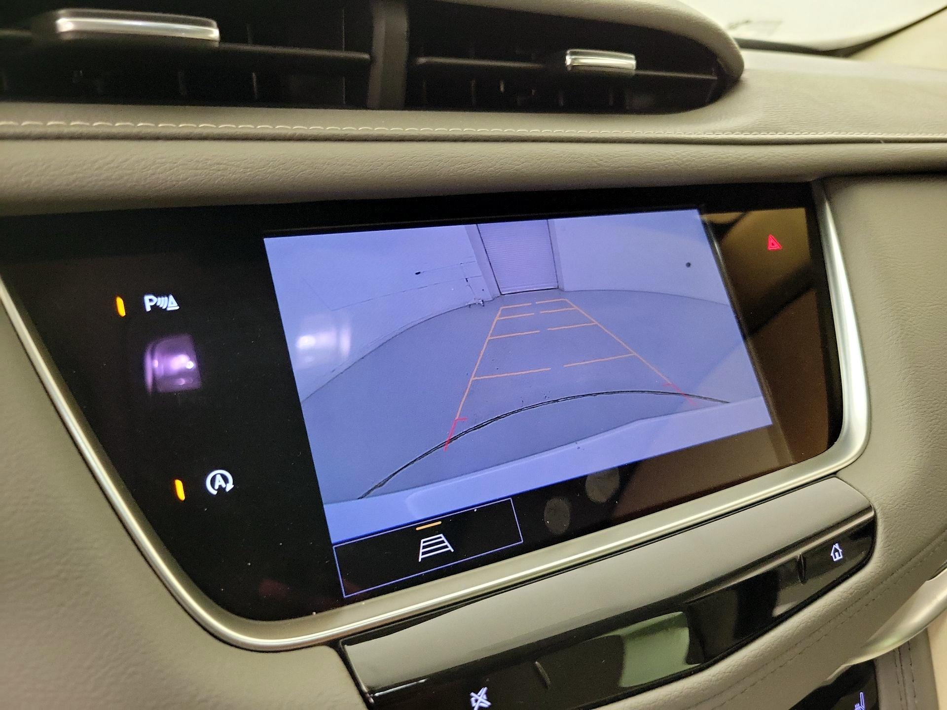 Thumbnail: 2024 Cadillac XT5 - 13