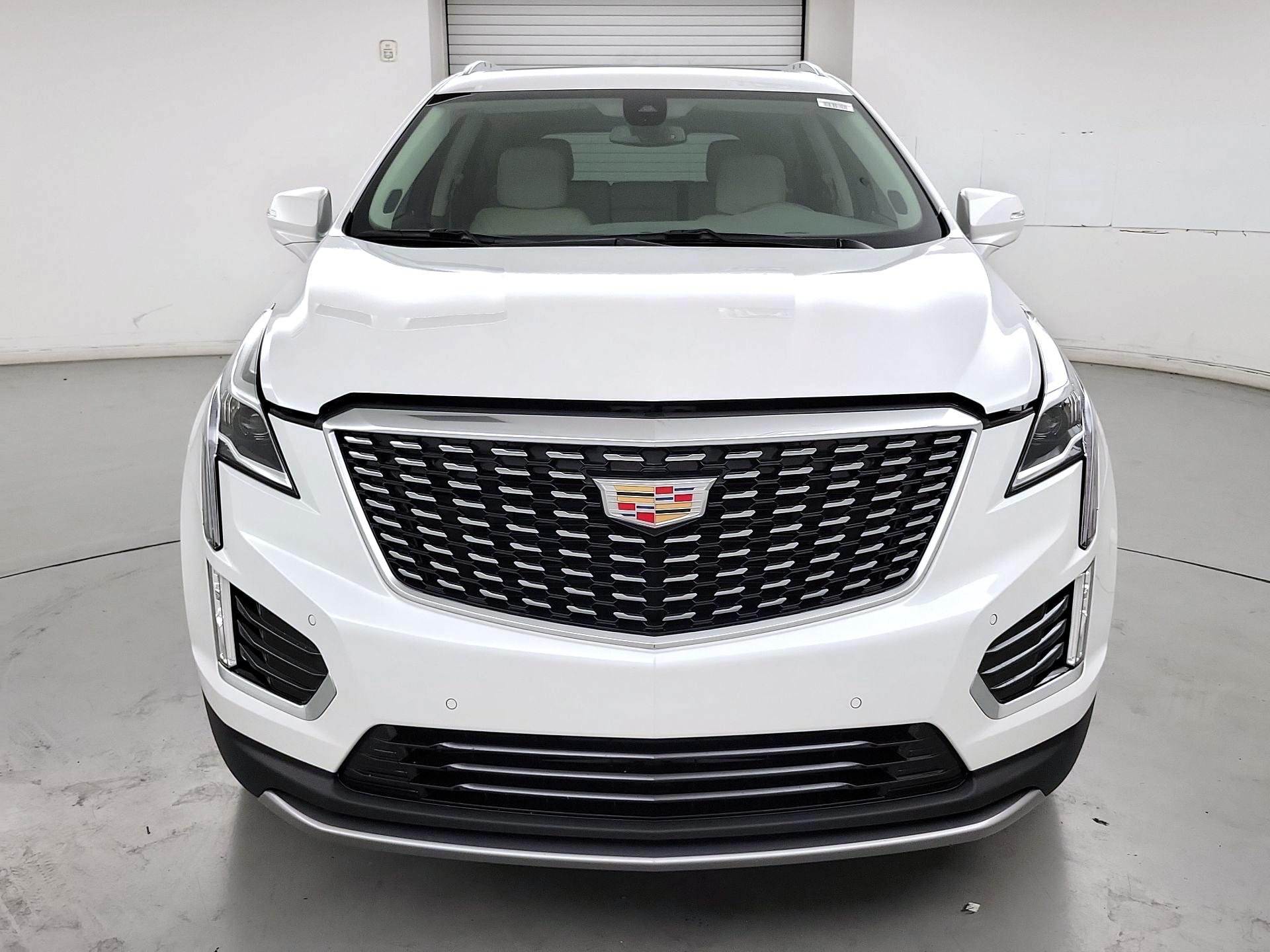 Thumbnail: 2024 Cadillac XT5 - 2