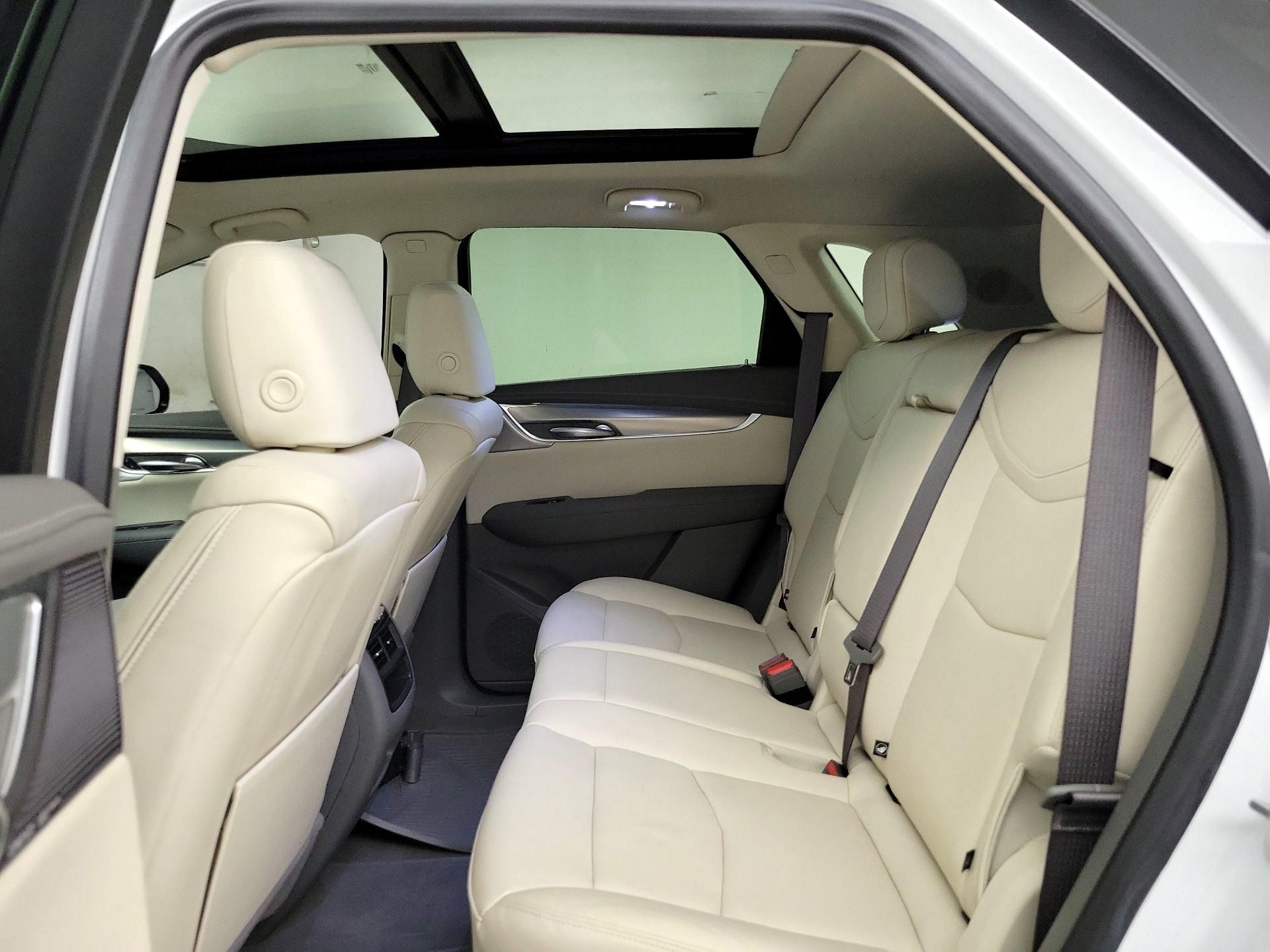 Thumbnail: 2024 Cadillac XT5 - 19