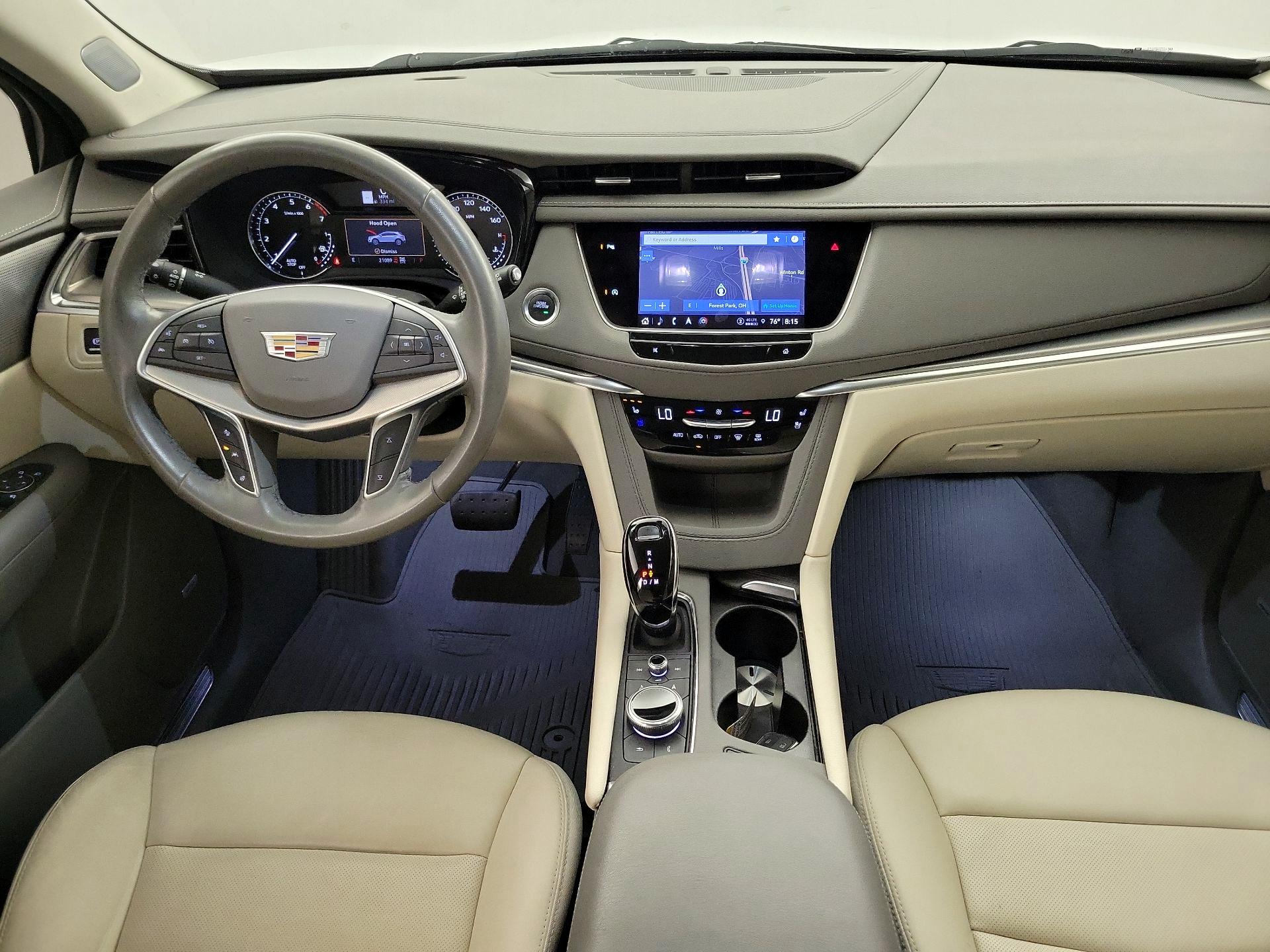 Thumbnail: 2024 Cadillac XT5 - 8