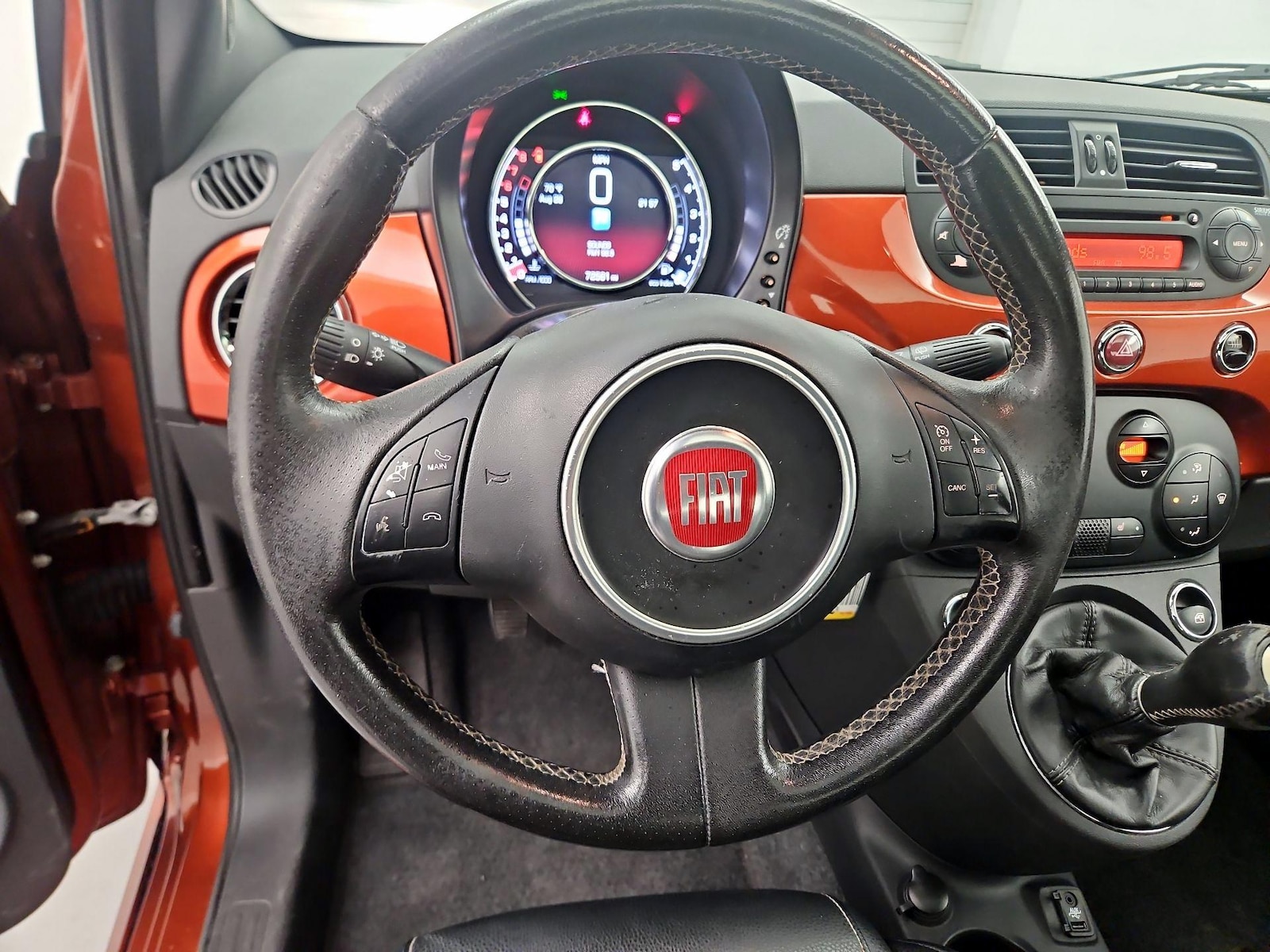 2015 FIAT 500 Turbo - Photo 11