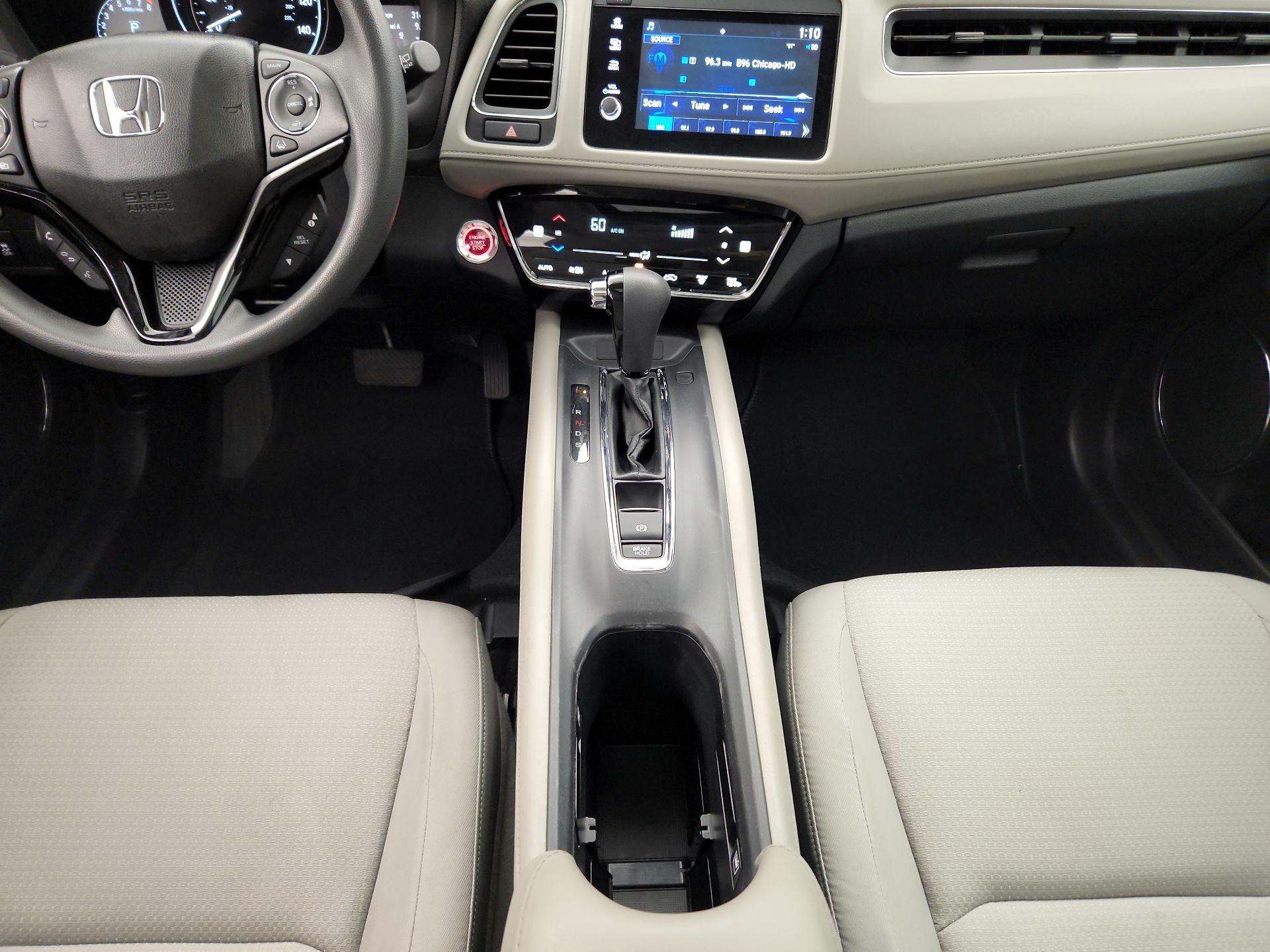 Thumbnail: 2019 Honda HR-V - 17