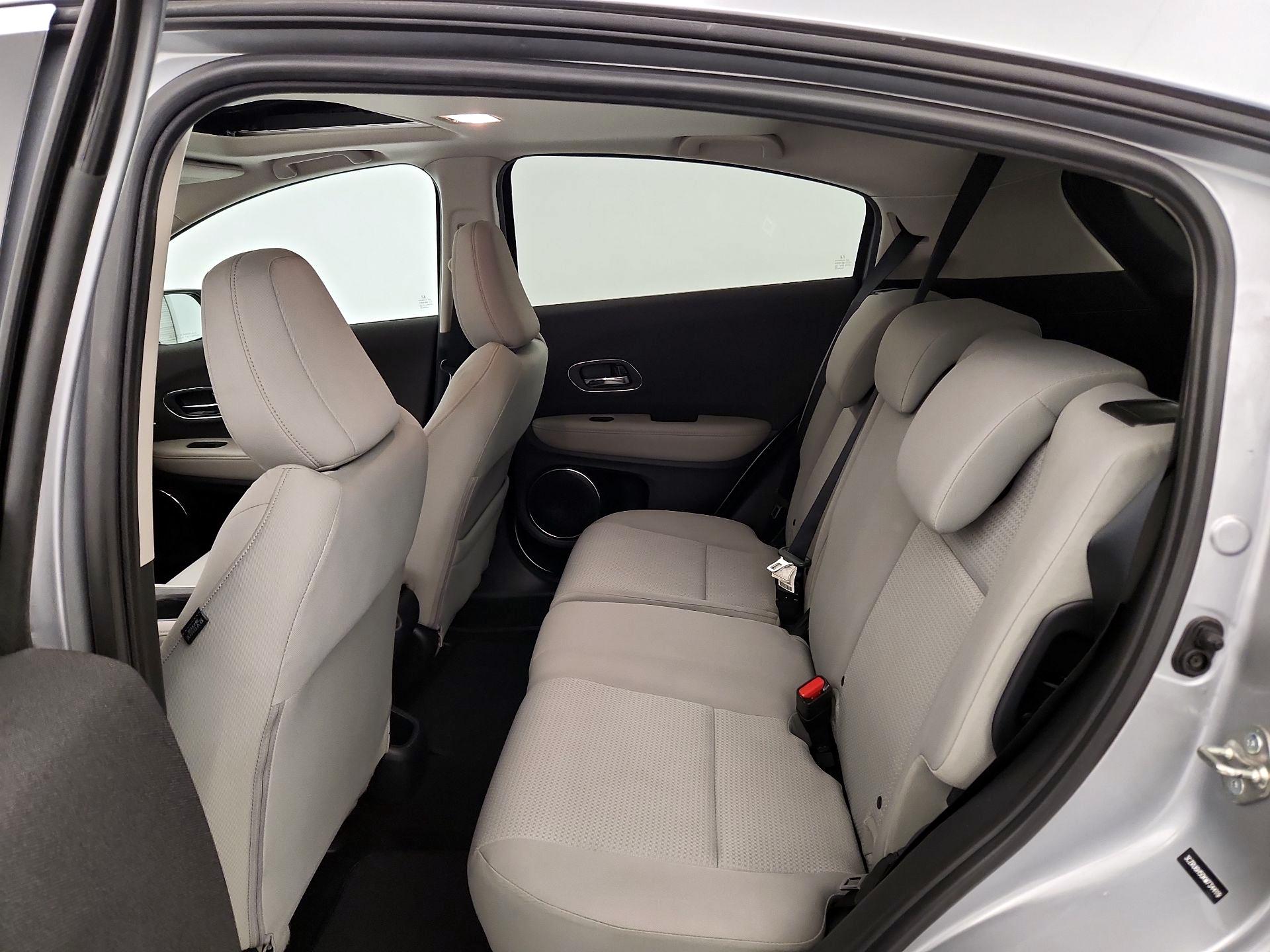 Thumbnail: 2019 Honda HR-V - 20