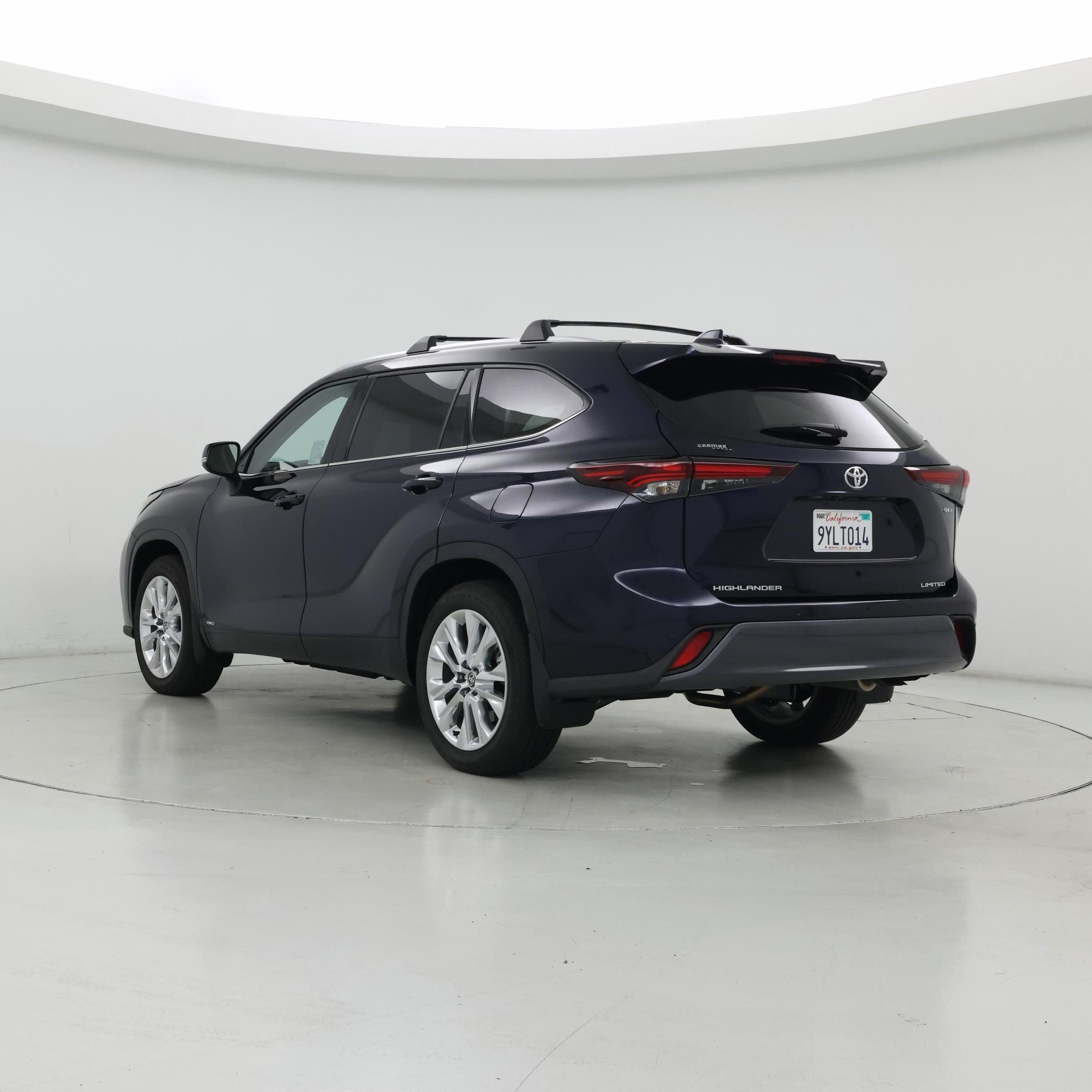 Thumbnail: 2026 Toyota Highlander - 2
