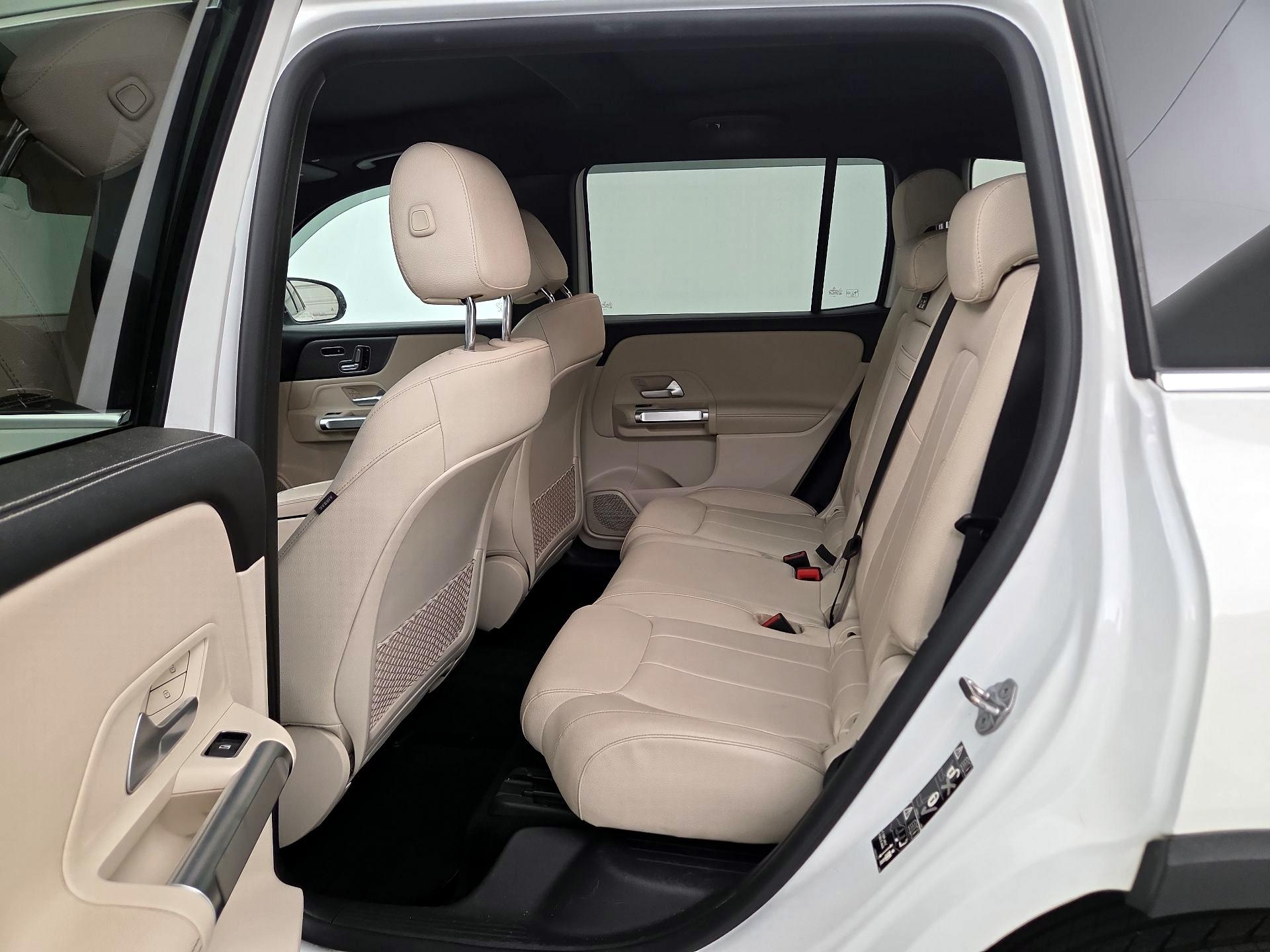 Thumbnail: 2022 Mercedes-Benz GLB - 20