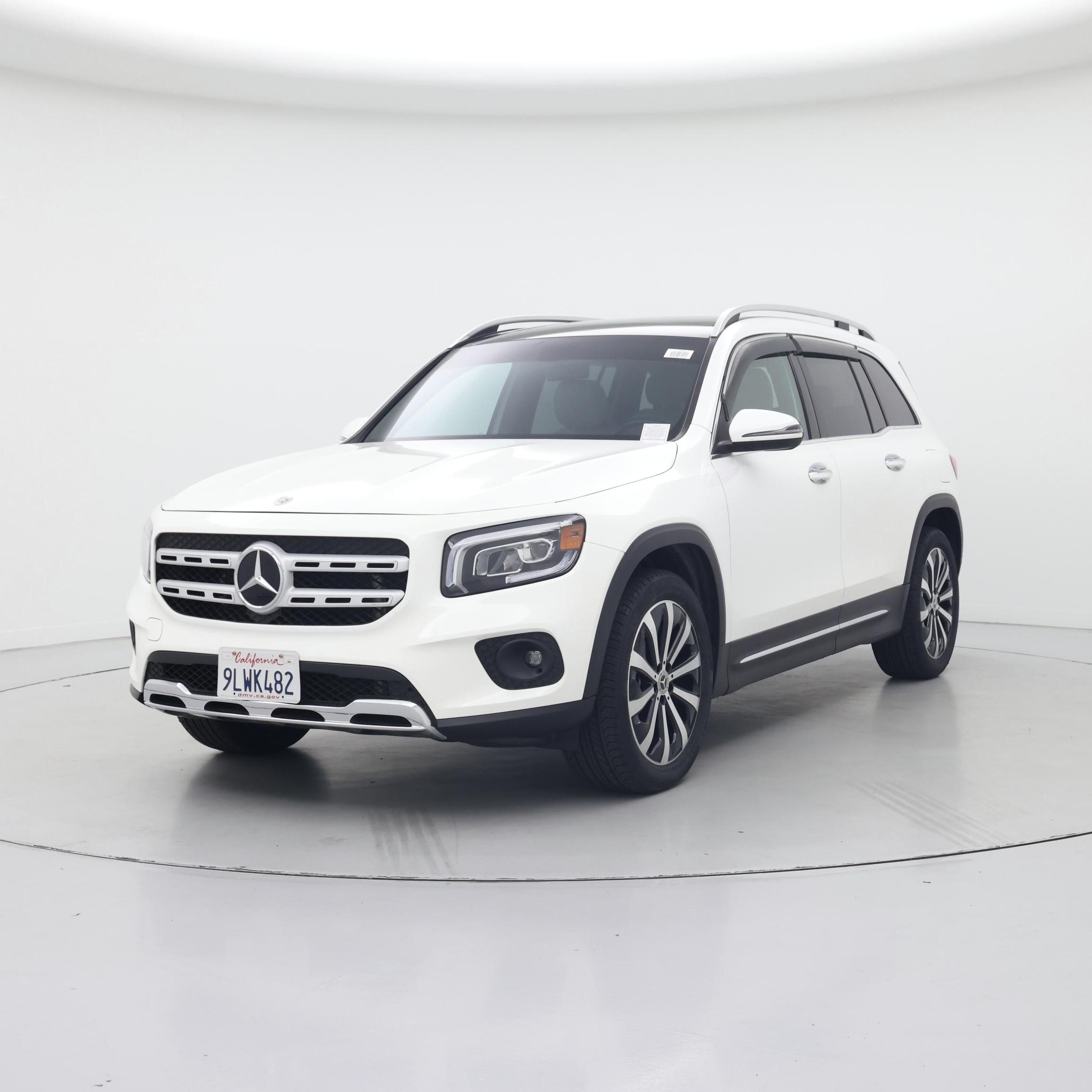 Thumbnail: 2022 Mercedes-Benz GLB - 4