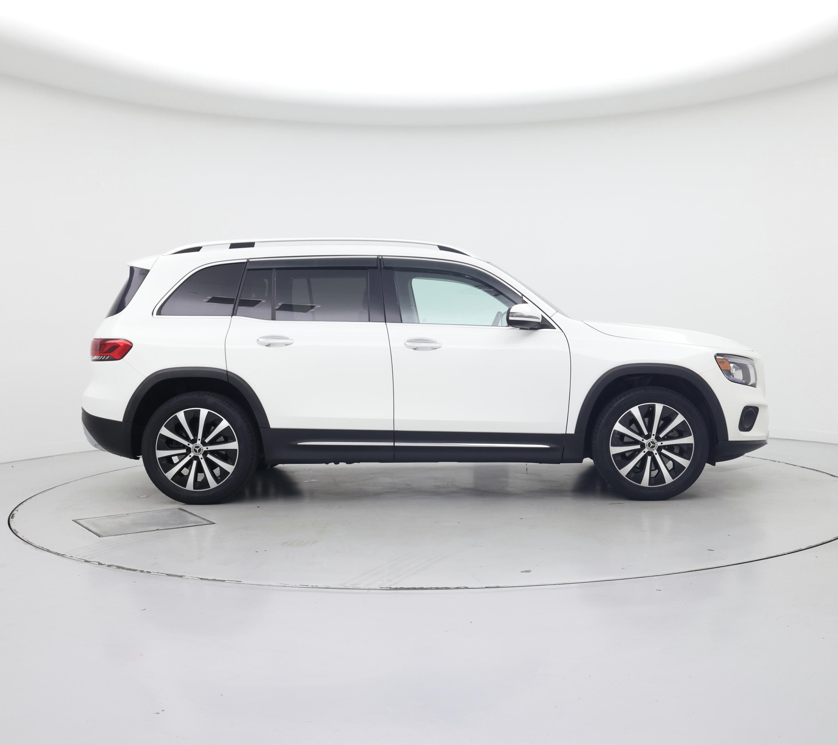 Thumbnail: 2022 Mercedes-Benz GLB - 7