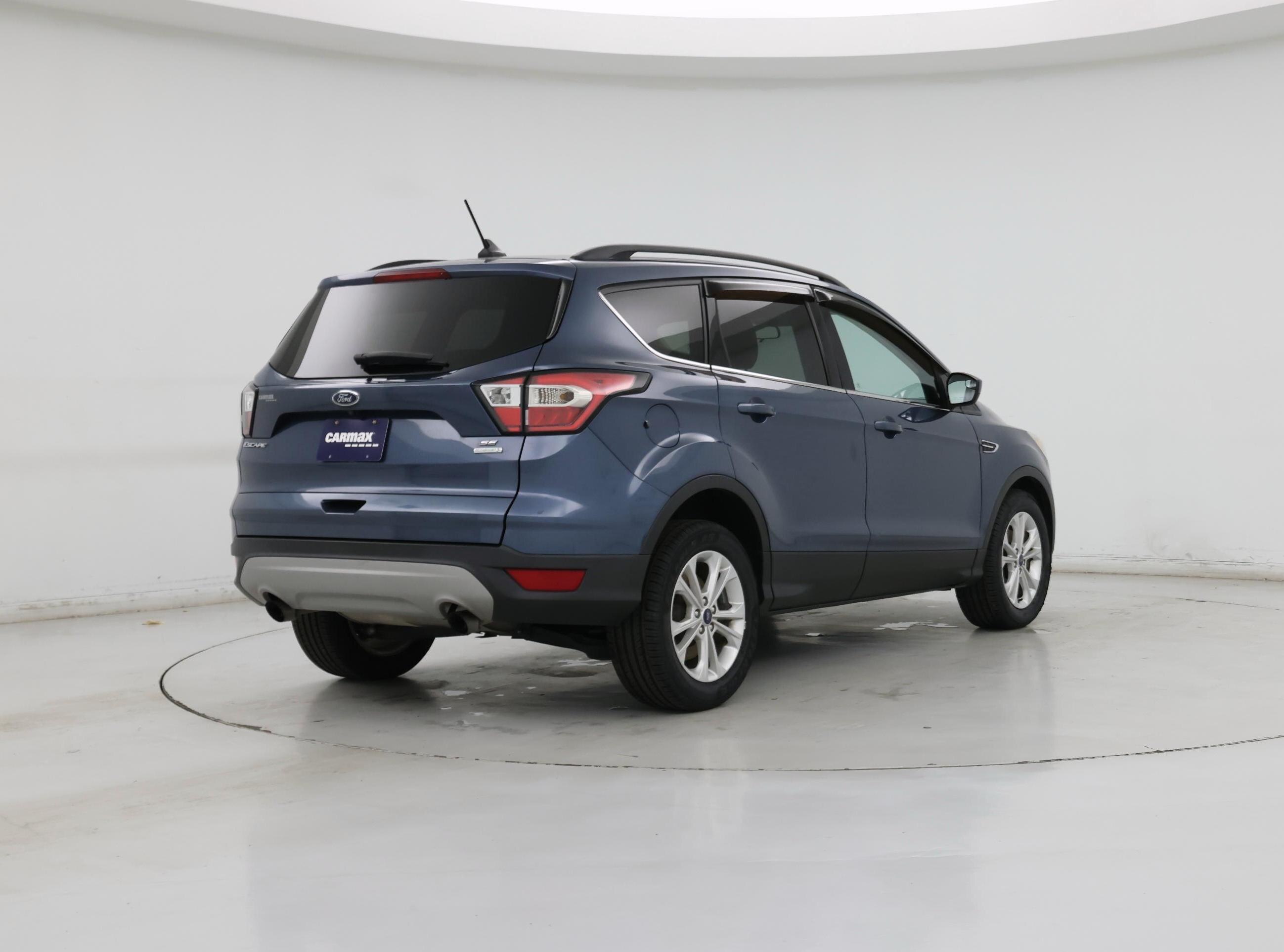 Thumbnail: 2018 Ford Escape - 8