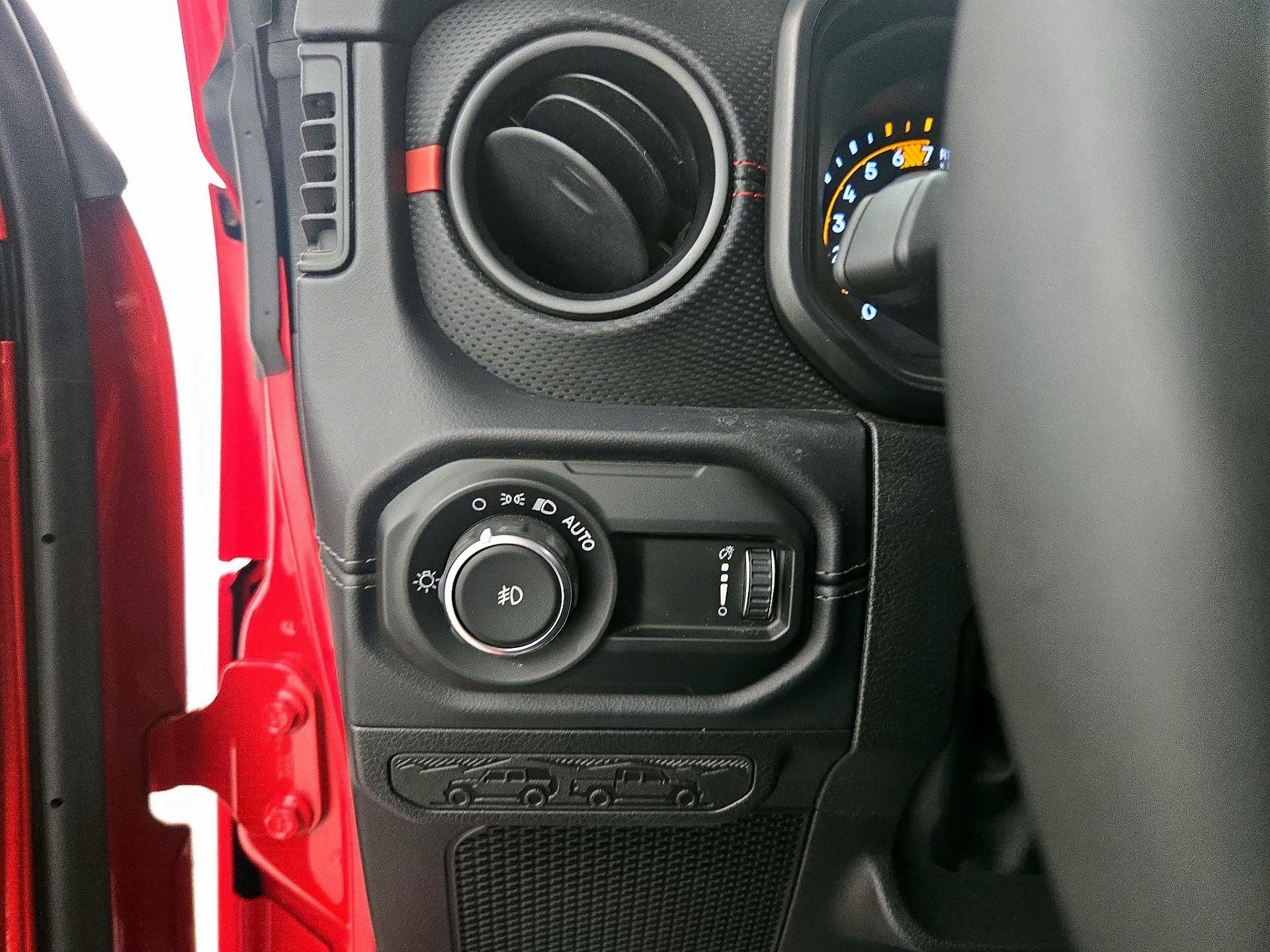 Thumbnail: 2026 Jeep Wrangler - 13