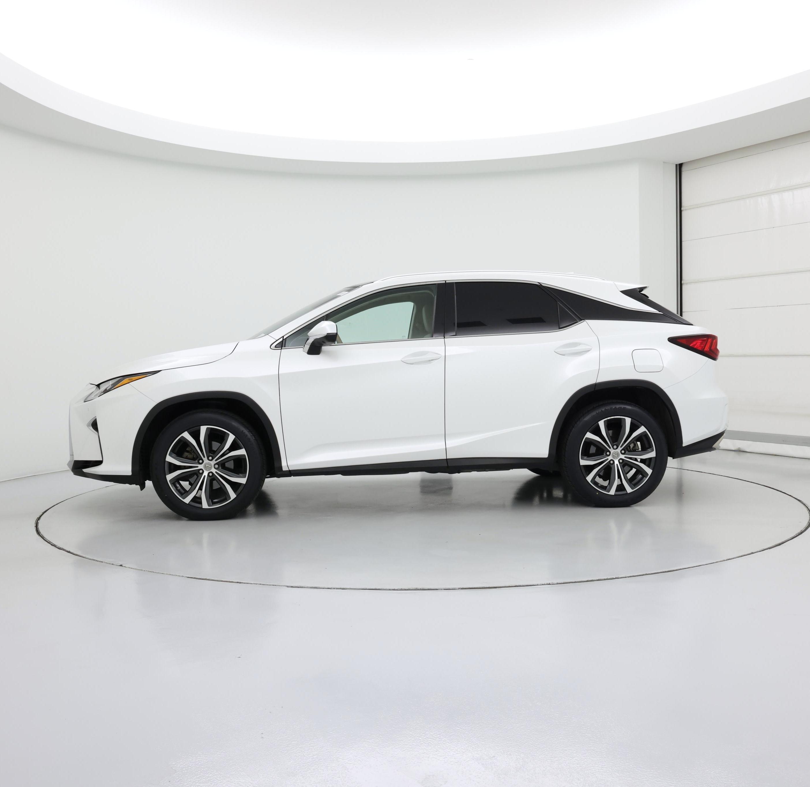 Thumbnail: 2017 Lexus RX - 3