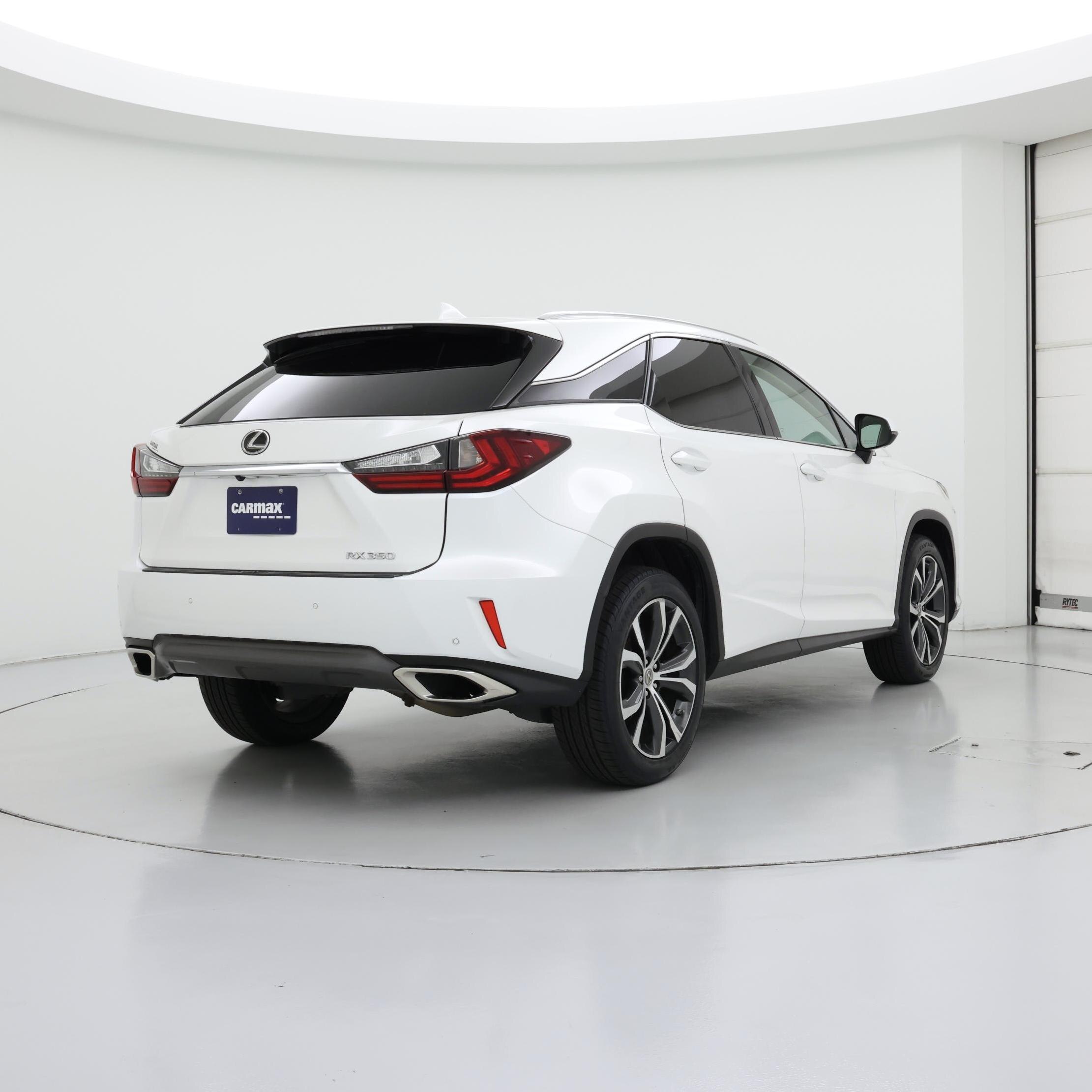 Thumbnail: 2017 Lexus RX - 8
