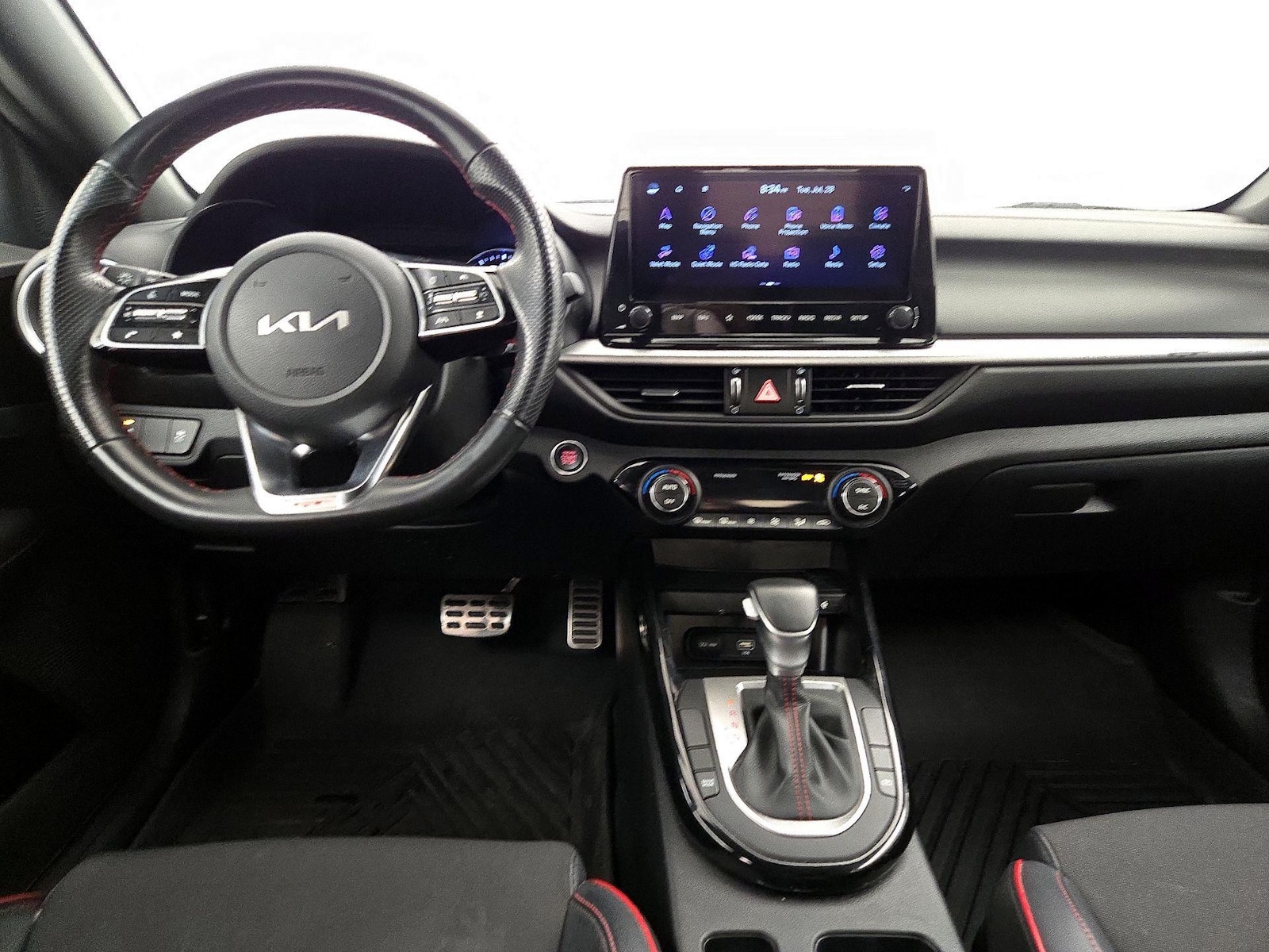 2023 Kia Forte GT - Photo 10