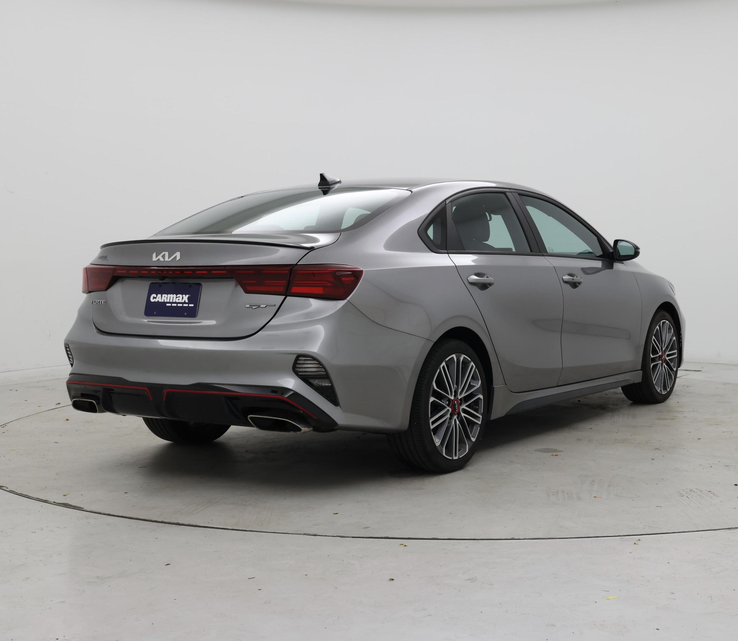 Thumbnail: 2023 Kia Forte - 8