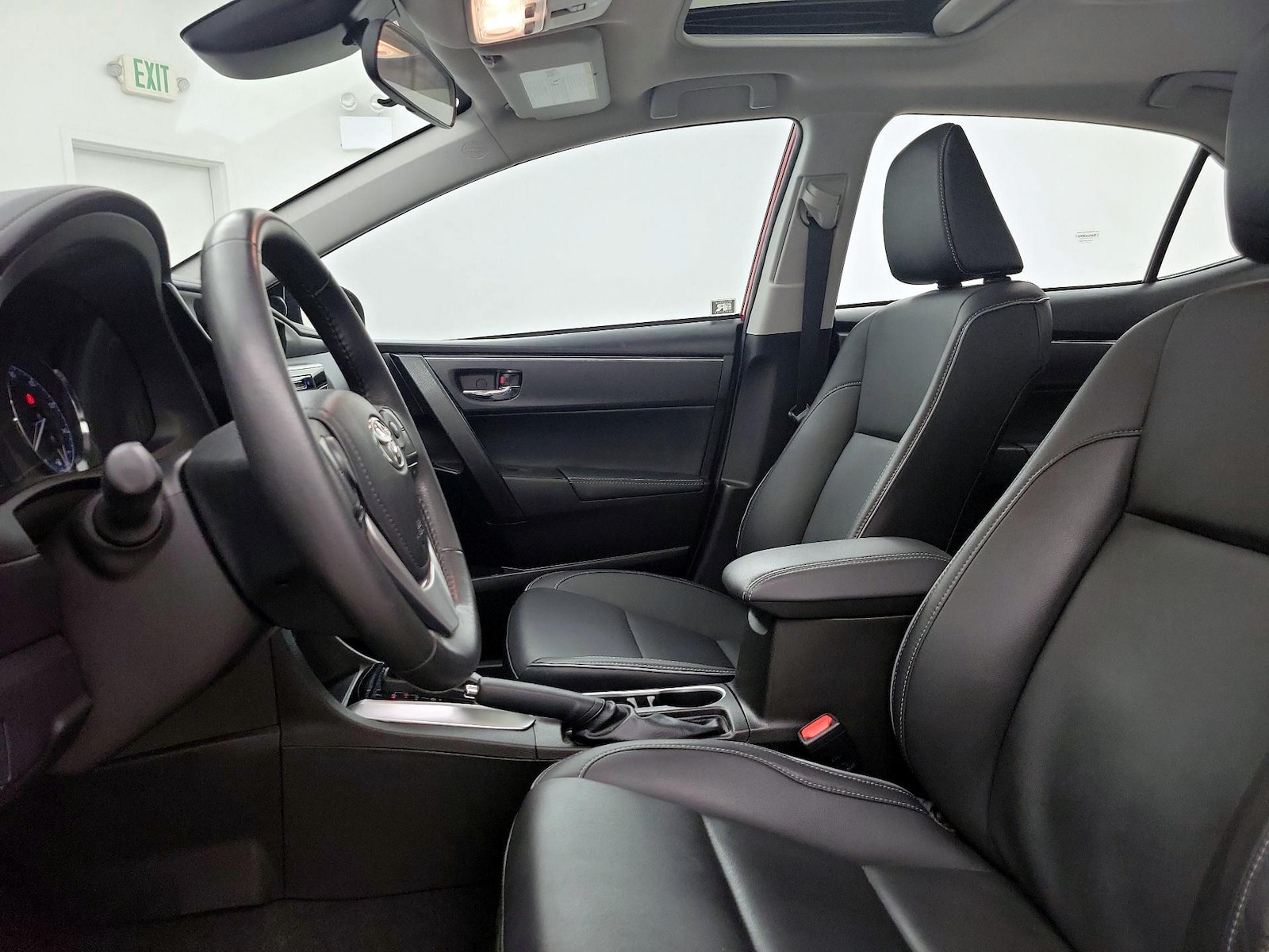2018 Toyota Corolla XLE - Photo 12