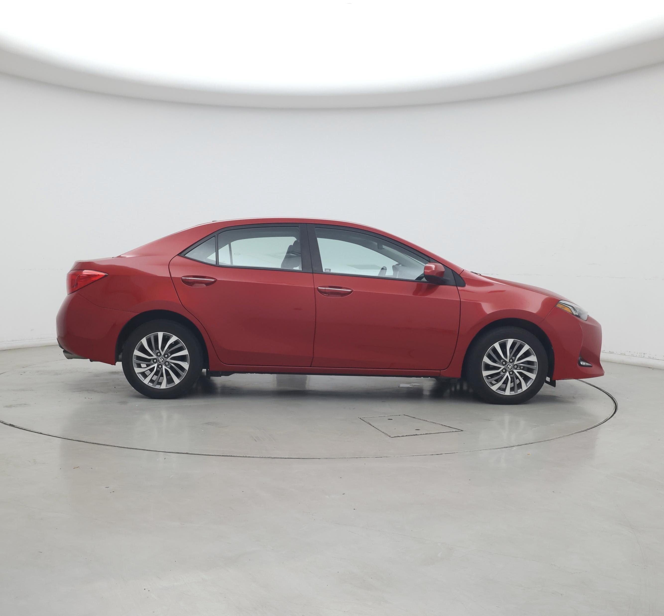 Thumbnail: 2018 Toyota Corolla - 7