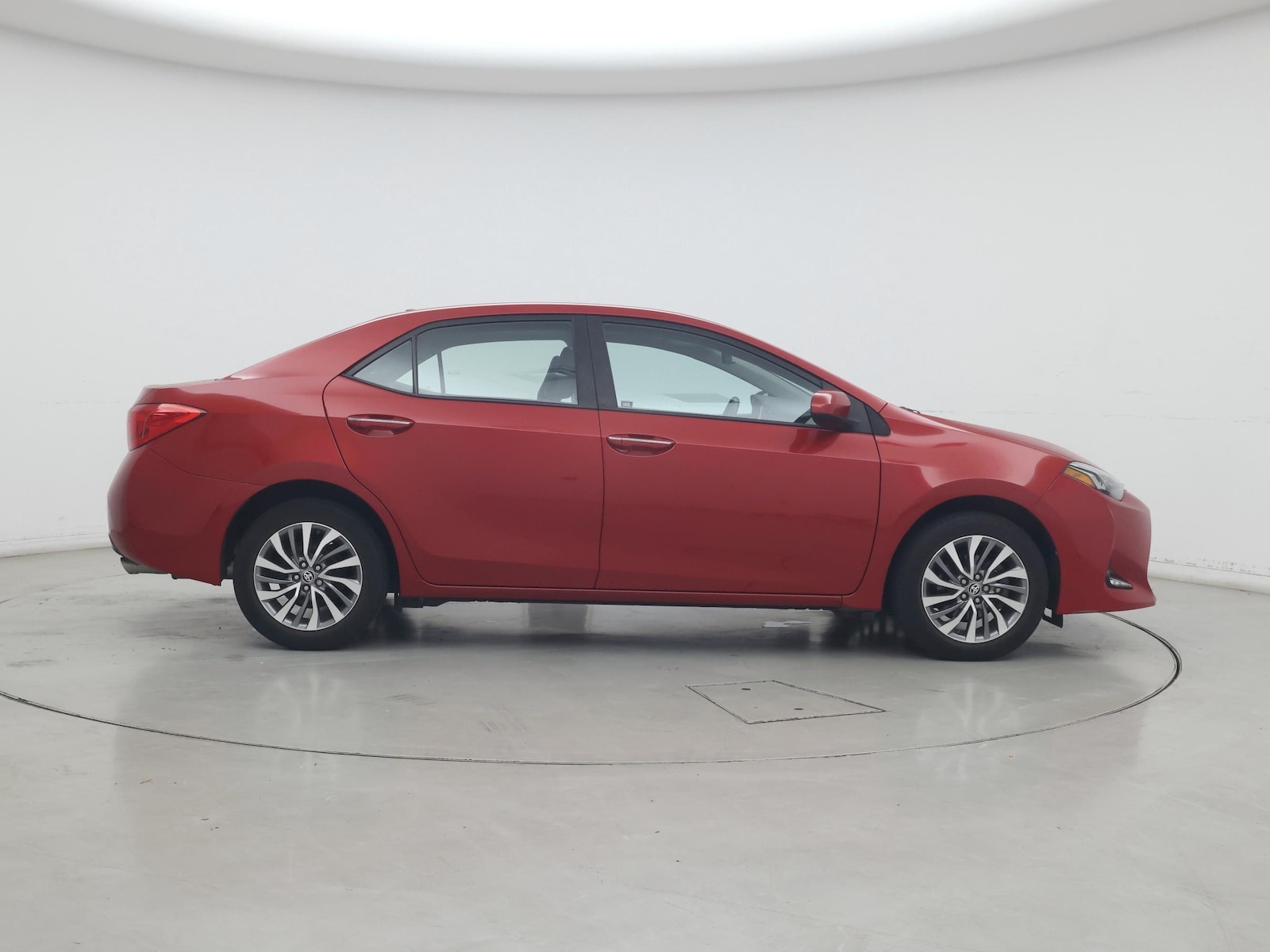 2018 Toyota Corolla XLE - Photo 8