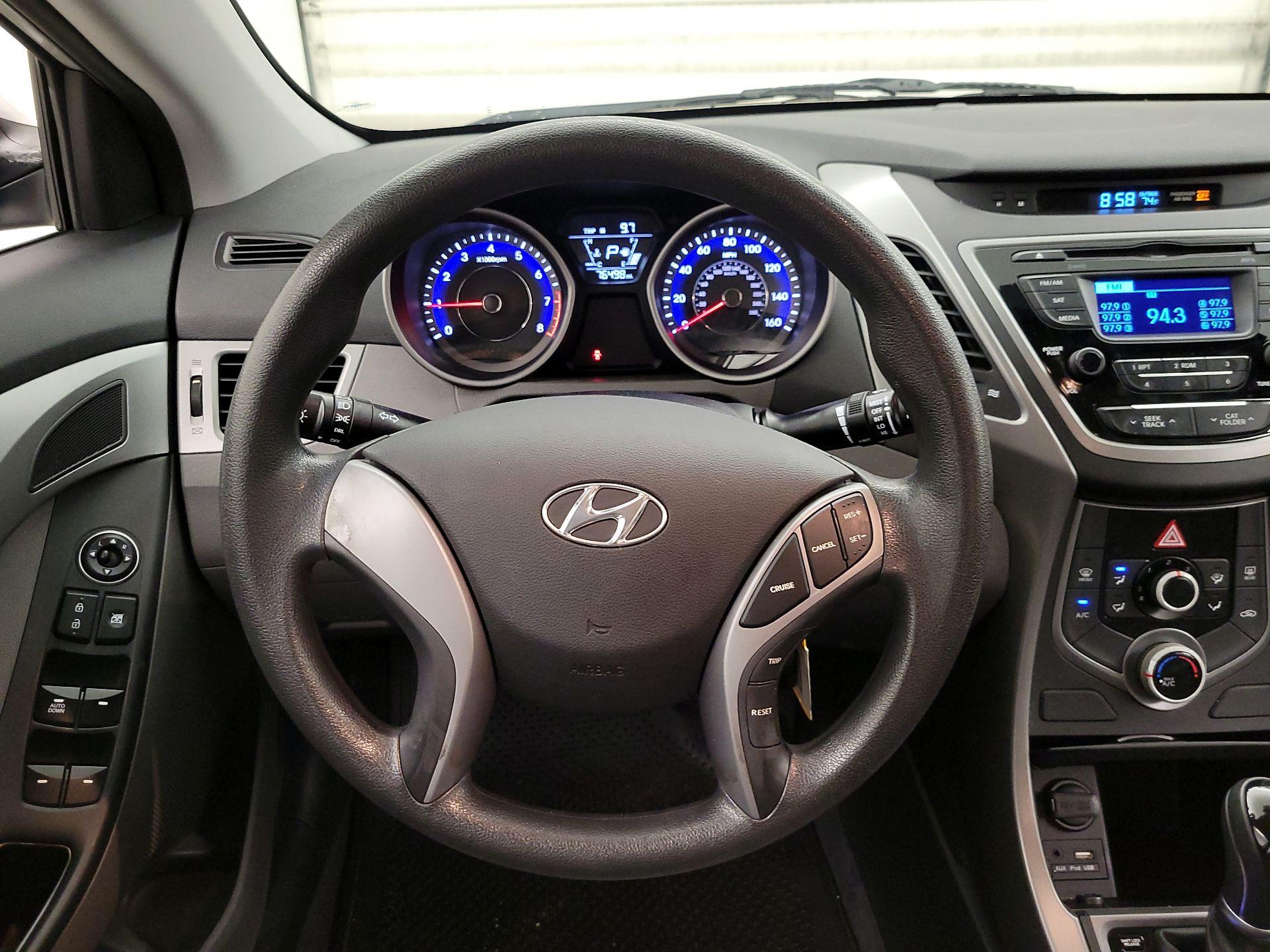 Thumbnail: 2016 Hyundai Elantra - 10