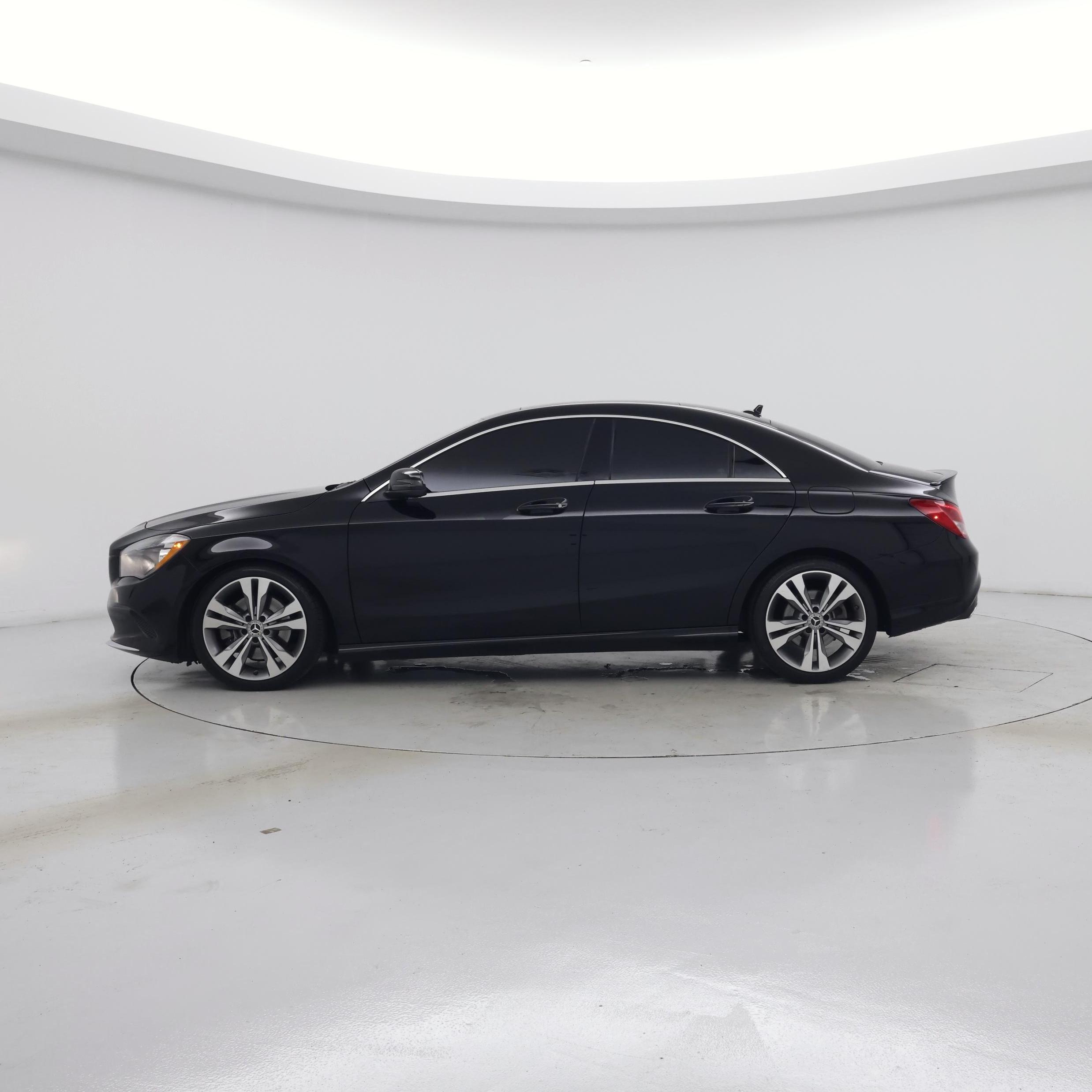 Thumbnail: 2019 Mercedes-Benz CLA - 3