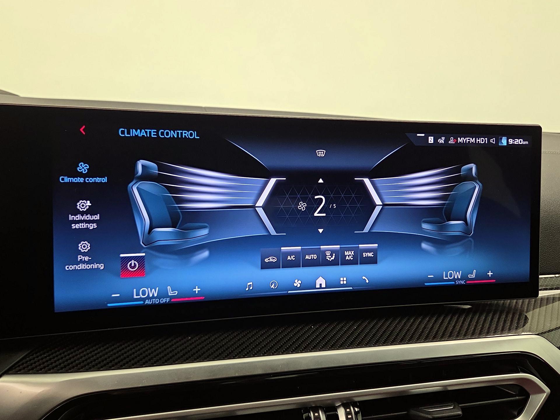 Thumbnail: 2024 BMW i4 - 17