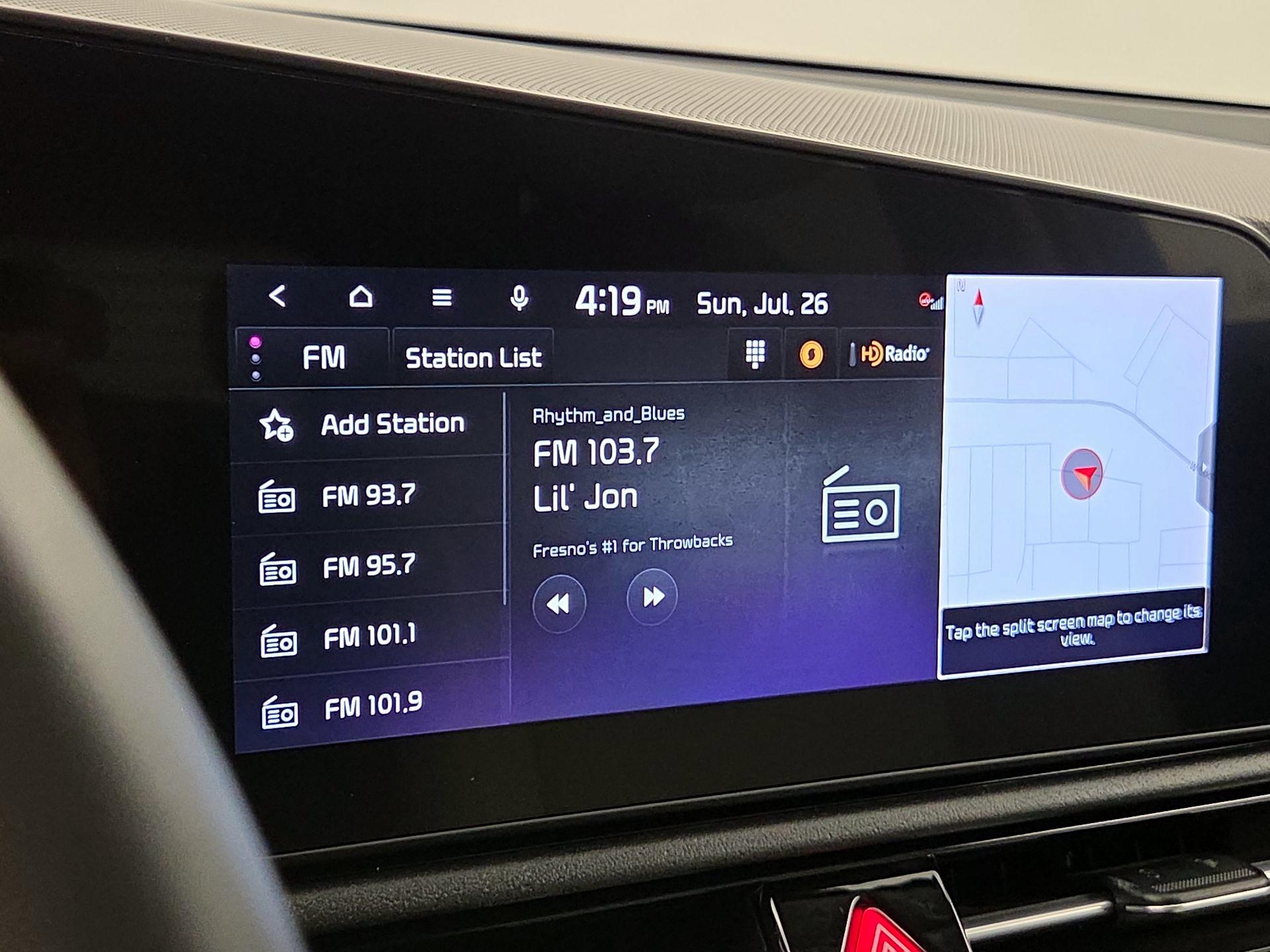 Thumbnail: 2023 Kia Niro - 16