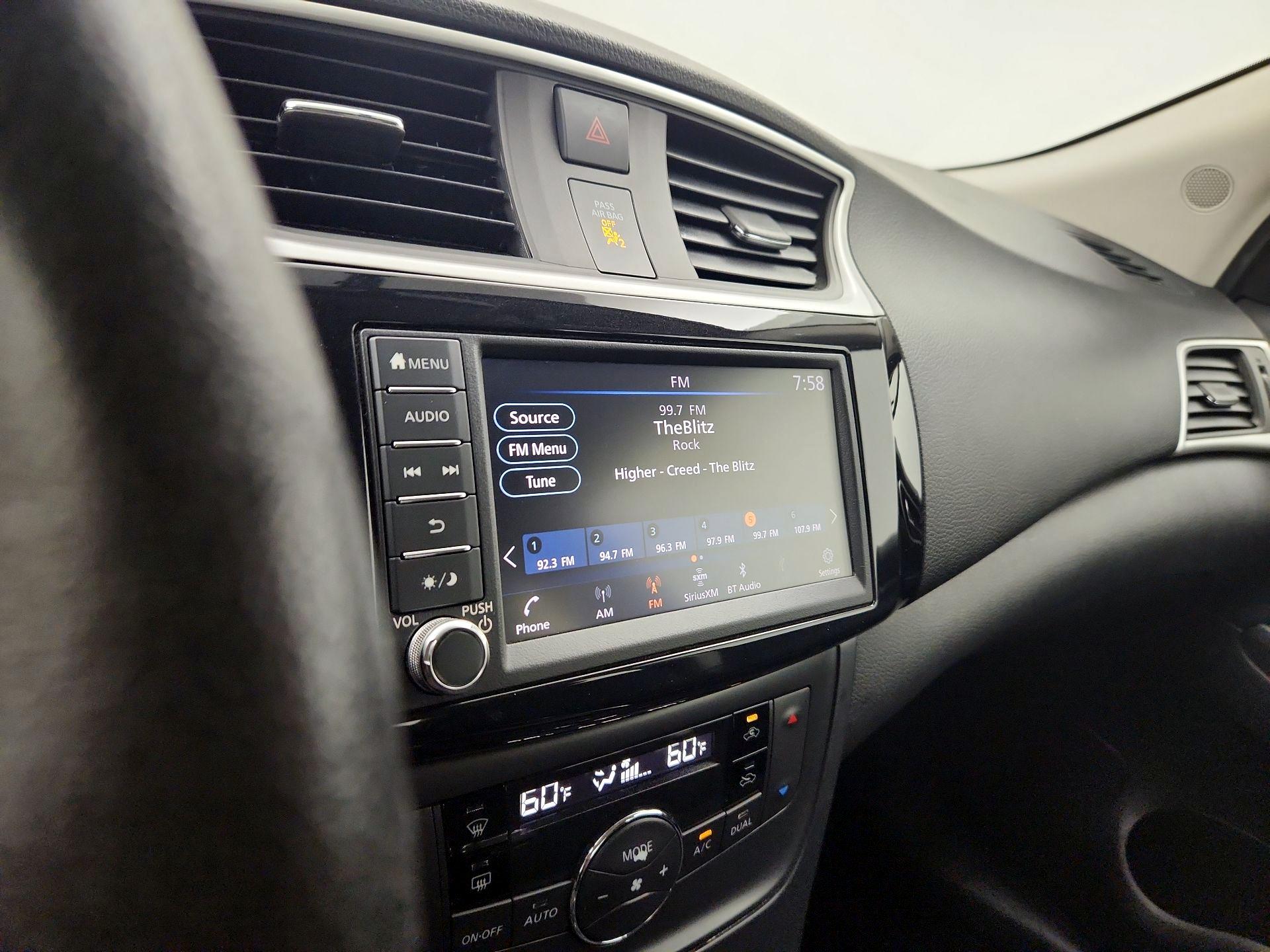 Thumbnail: 2019 Nissan Sentra - 14