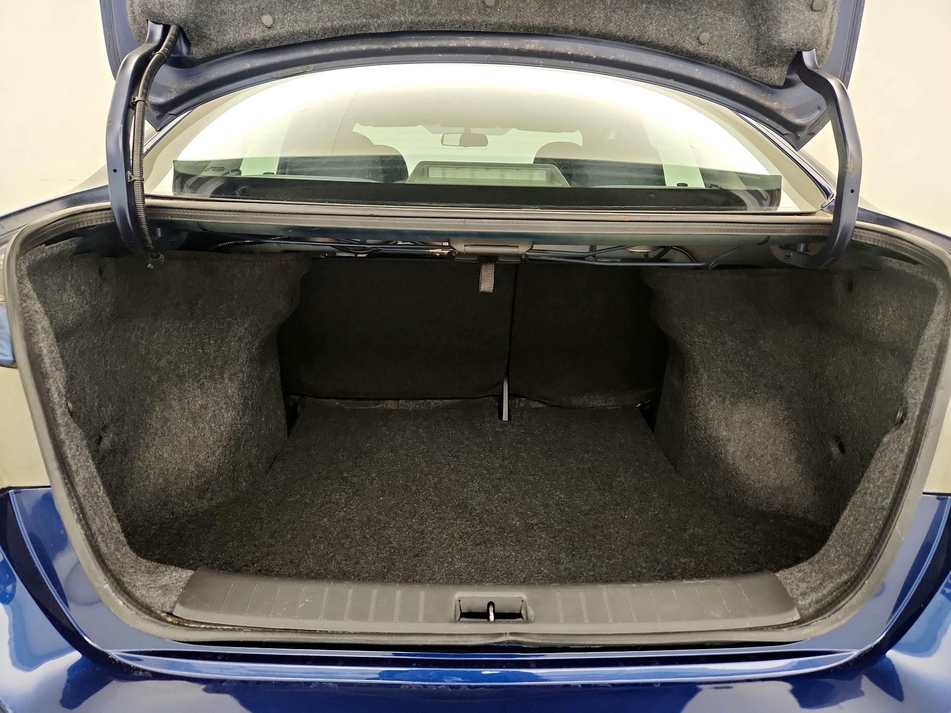 Thumbnail: 2019 Nissan Sentra - 18