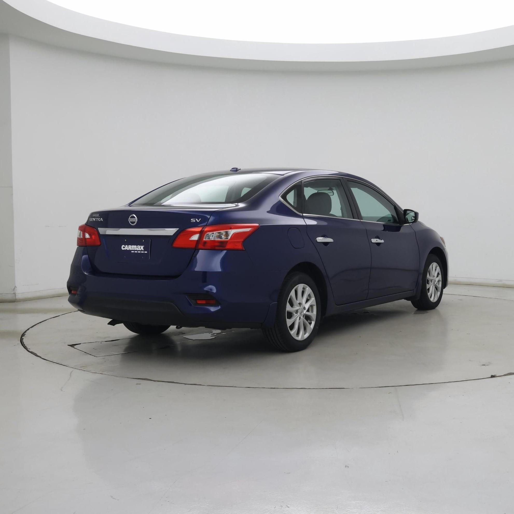 Thumbnail: 2019 Nissan Sentra - 8