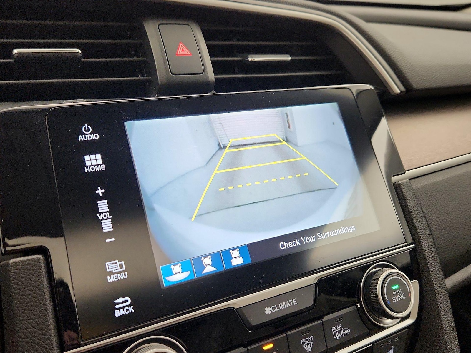 2016 Honda Civic Touring - Photo 16