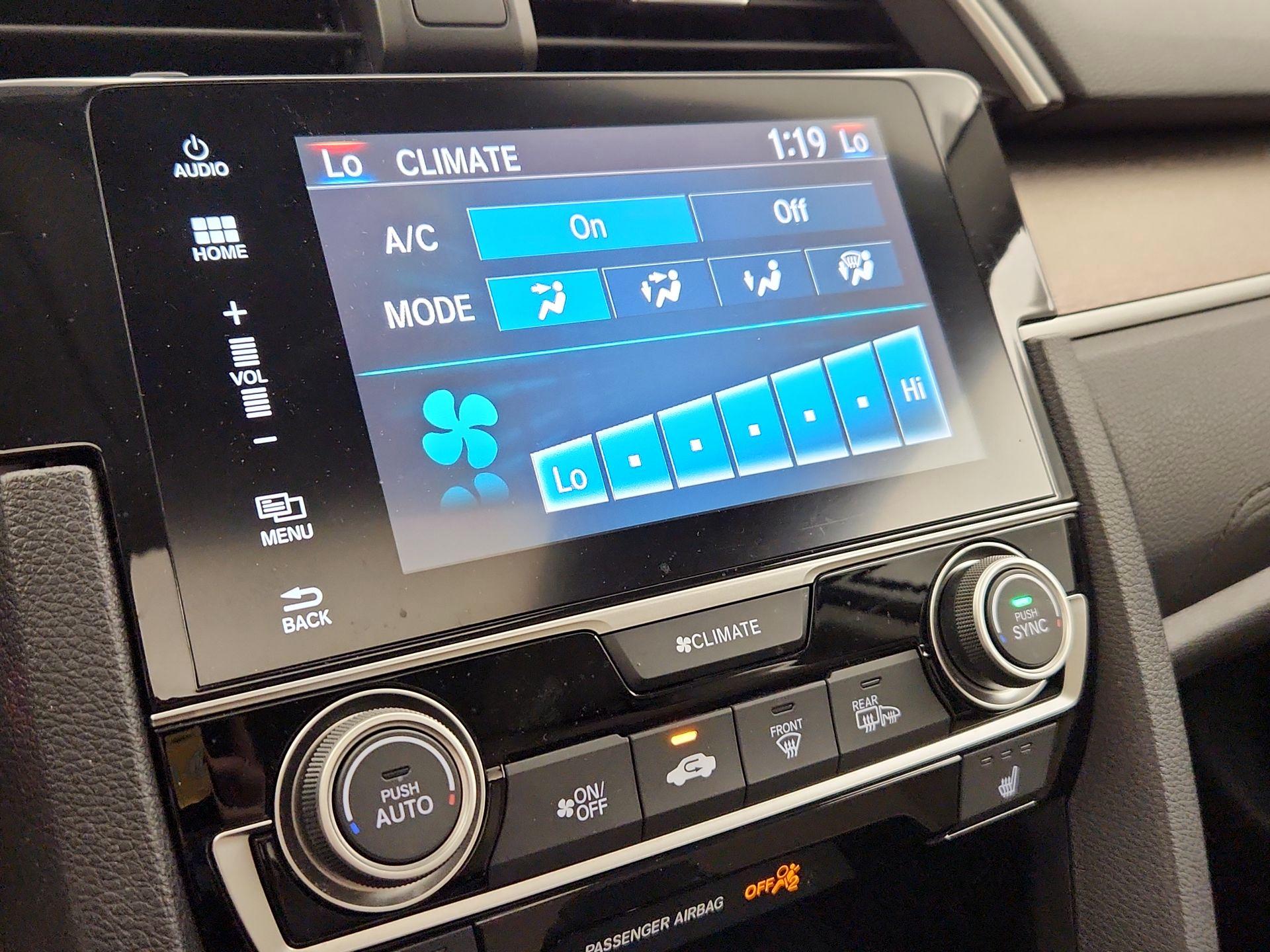 Thumbnail: 2016 Honda Civic - 17