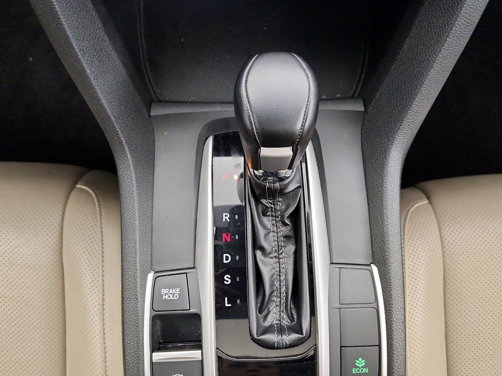2016 Honda Civic Touring - Photo 19