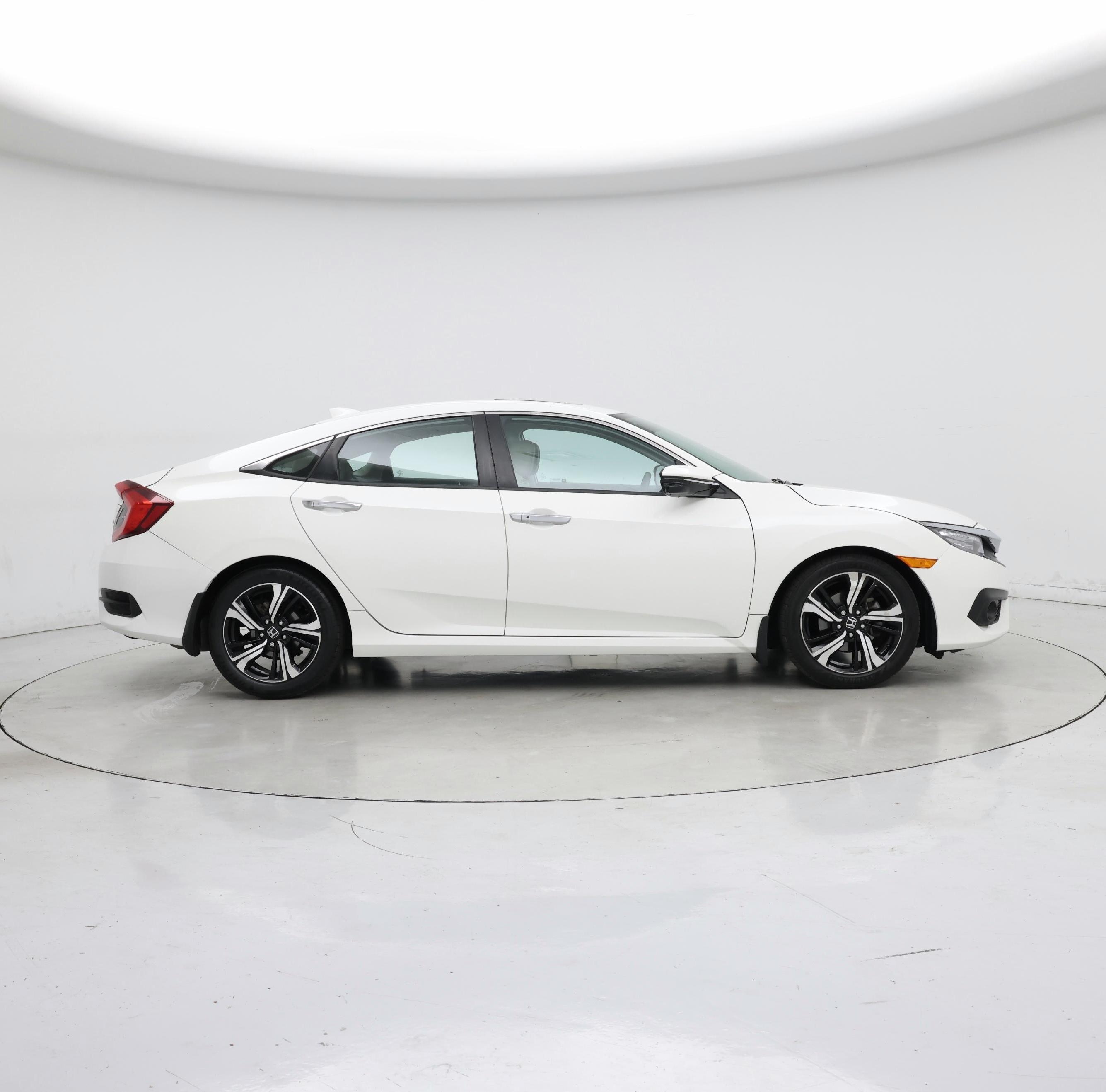 Thumbnail: 2016 Honda Civic - 7