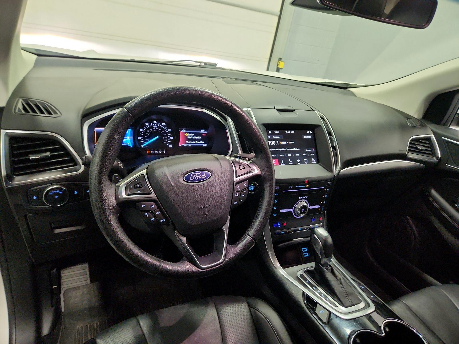Thumbnail: 2017 Ford Edge - 9