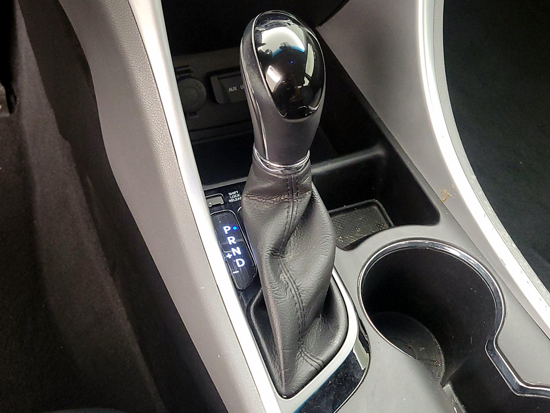 Thumbnail: 2014 Hyundai Sonata - 15