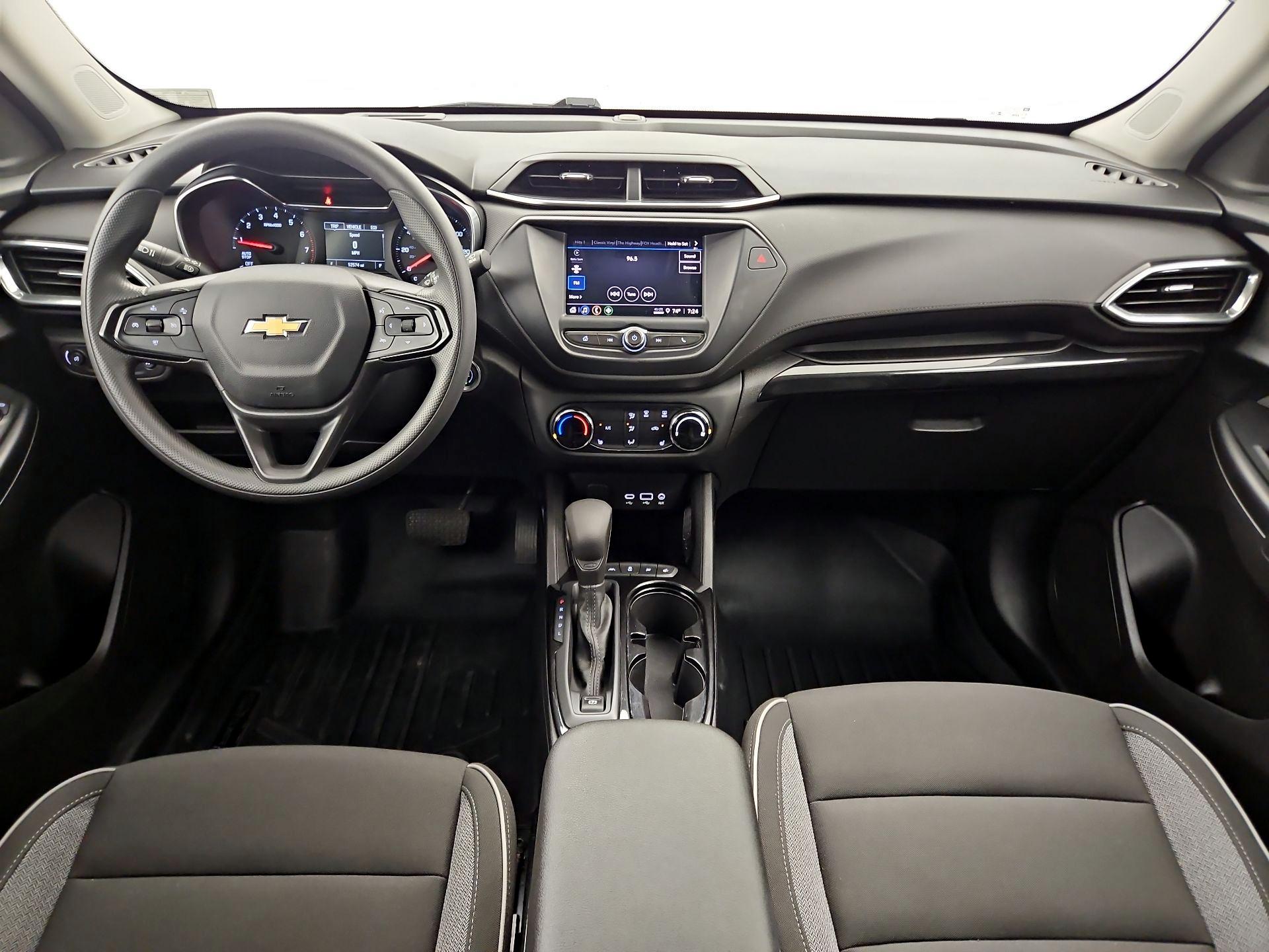 Thumbnail: 2022 Chevrolet TrailBlazer - 9