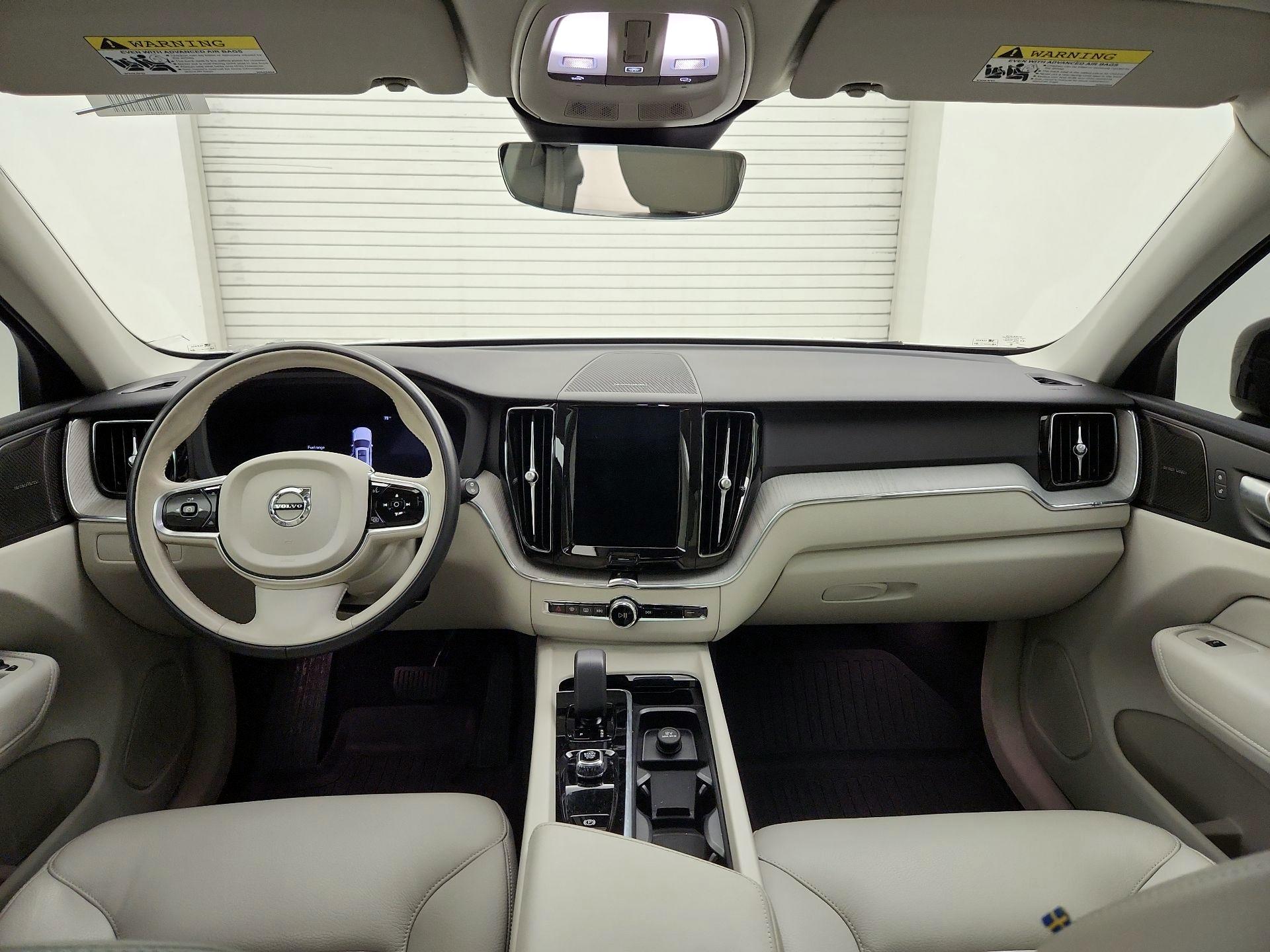 Thumbnail: 2024 Volvo XC60 - 9