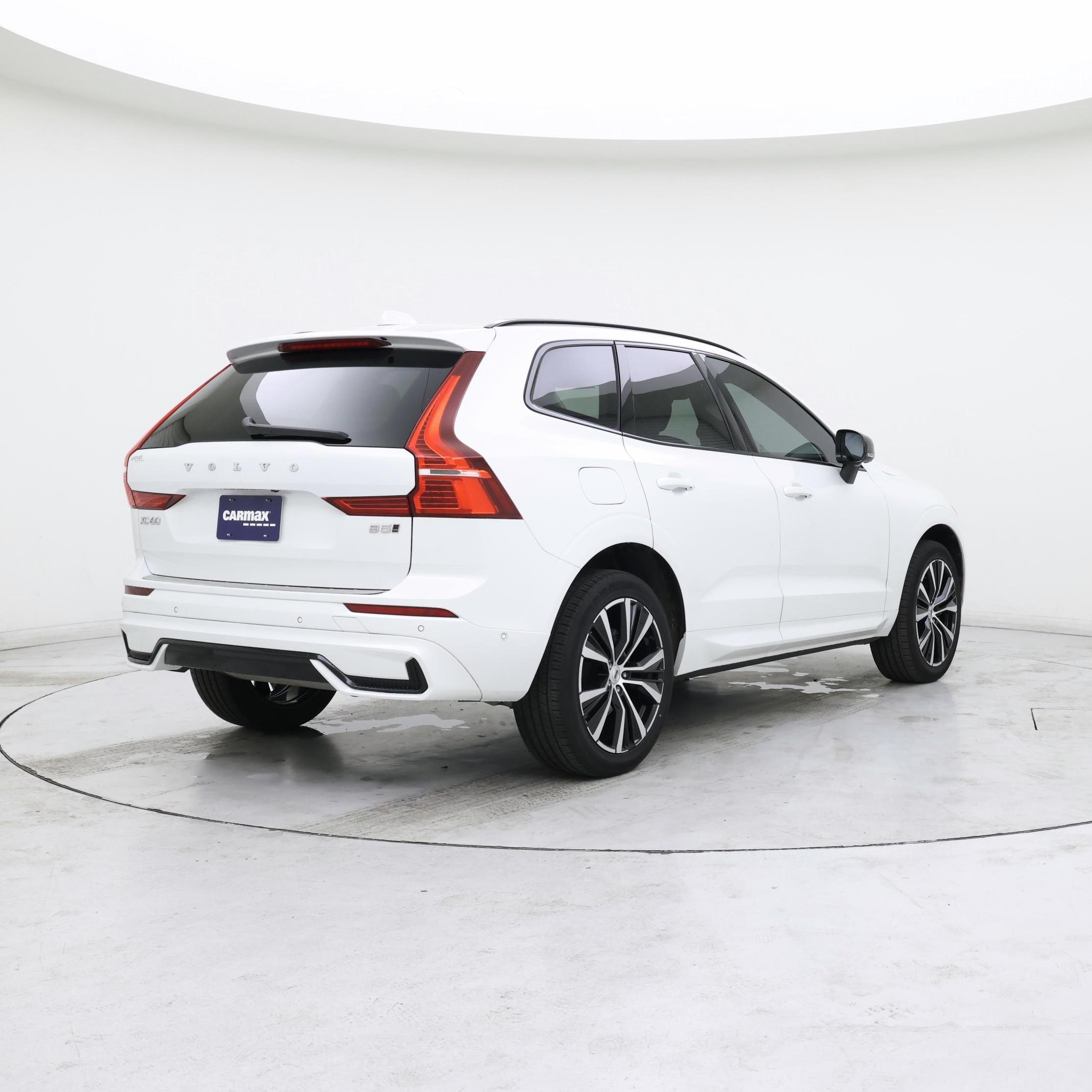 Thumbnail: 2024 Volvo XC60 - 8