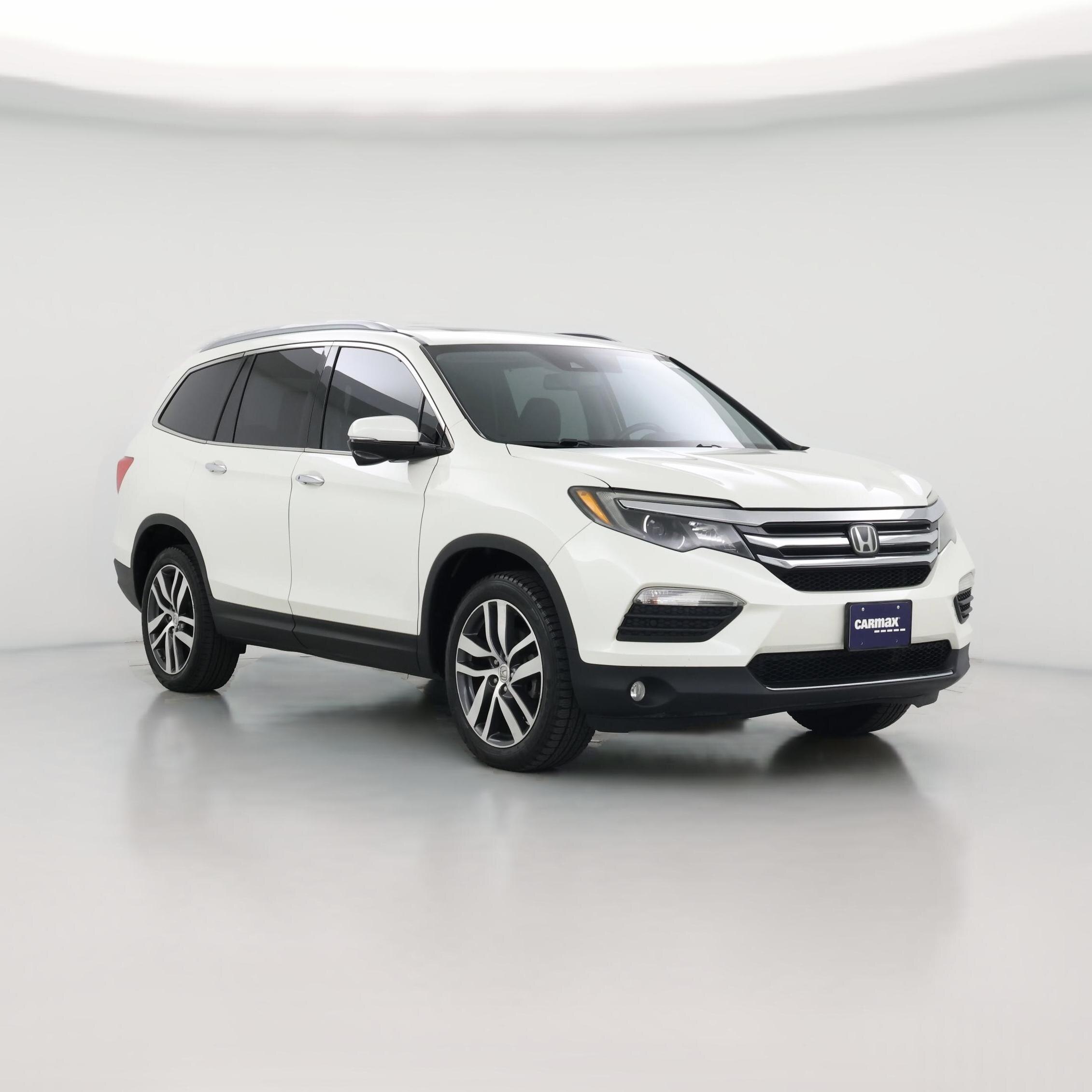 Thumbnail: 2017 Honda Pilot - 1