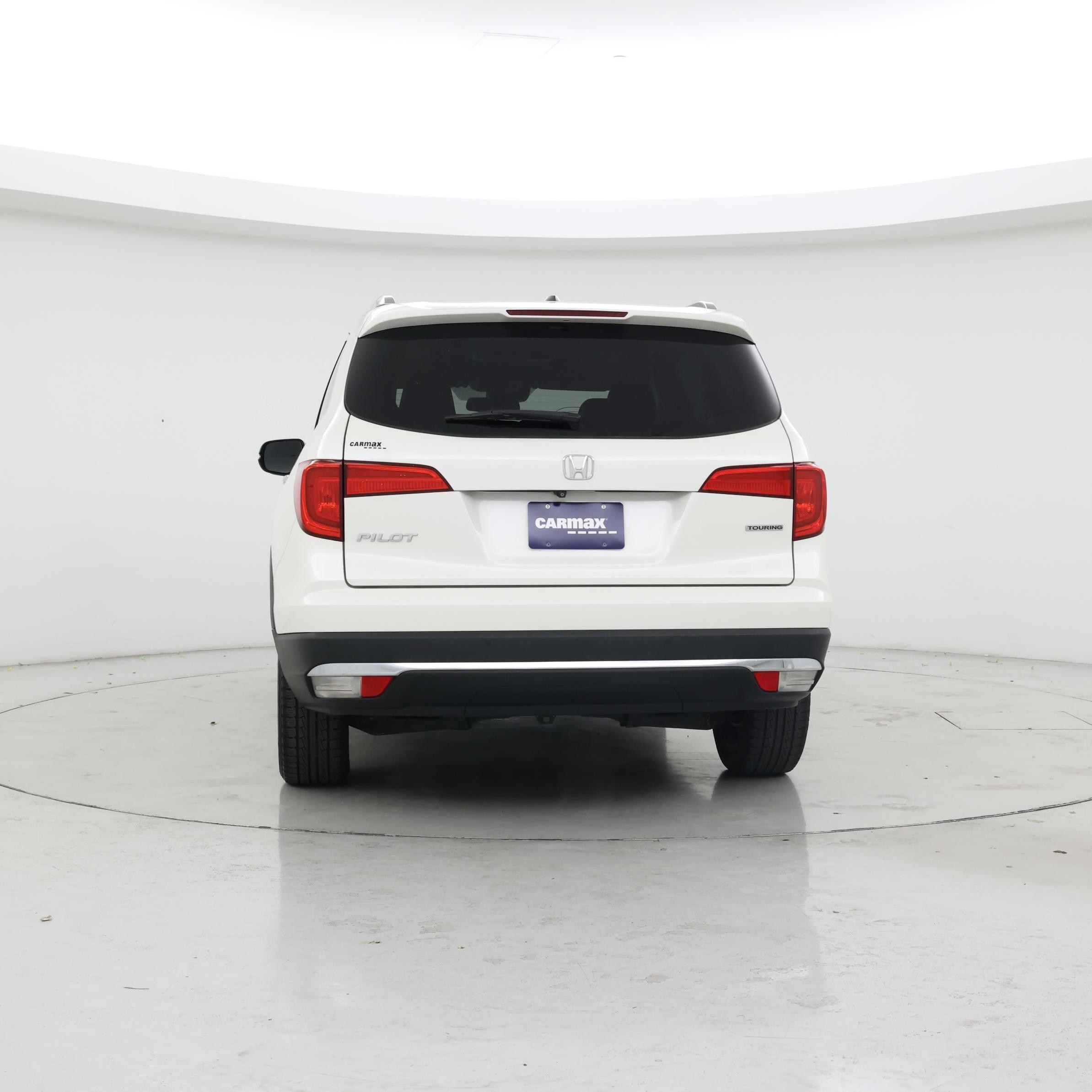 Thumbnail: 2017 Honda Pilot - 6
