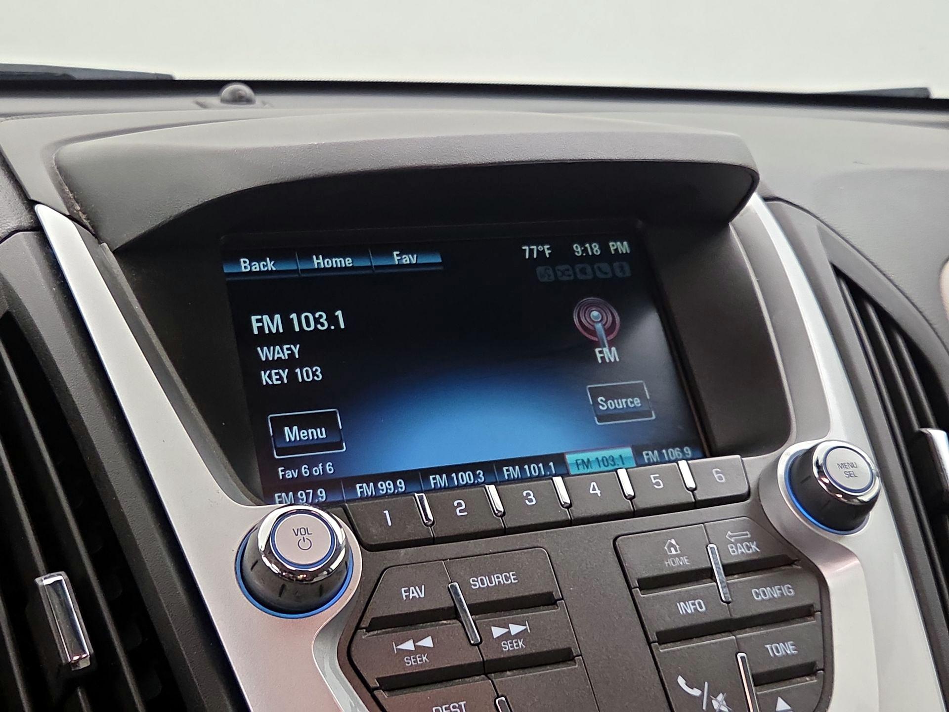 Thumbnail: 2015 Chevrolet Equinox - 15