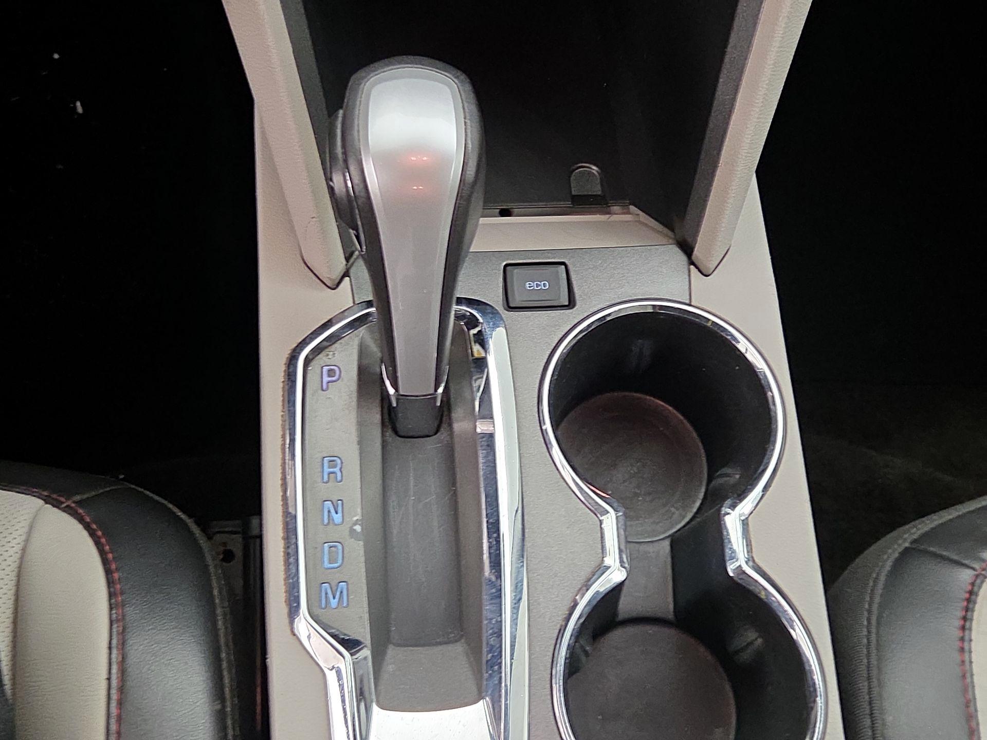Thumbnail: 2015 Chevrolet Equinox - 17