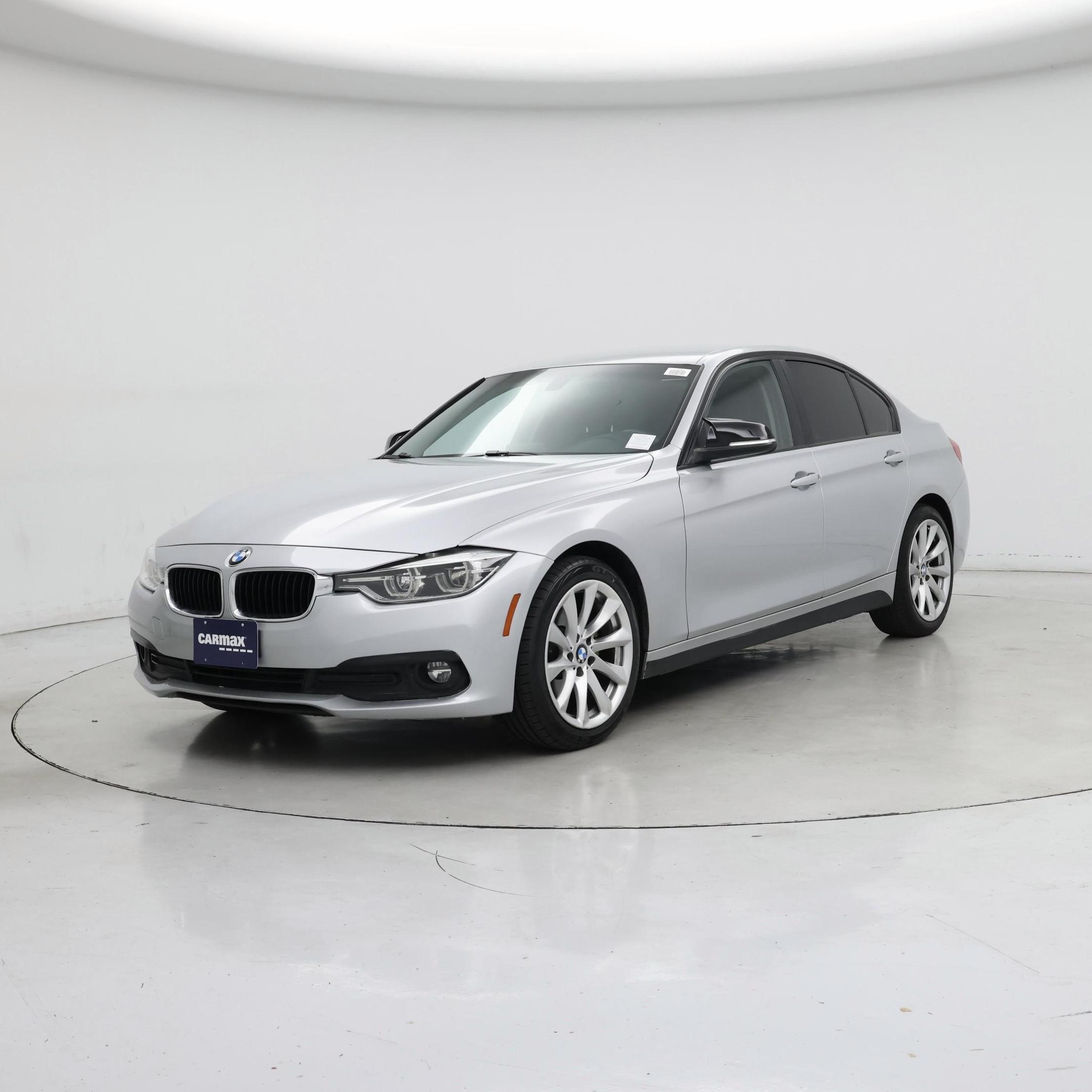 Thumbnail: 2018 BMW 3 Series - 4